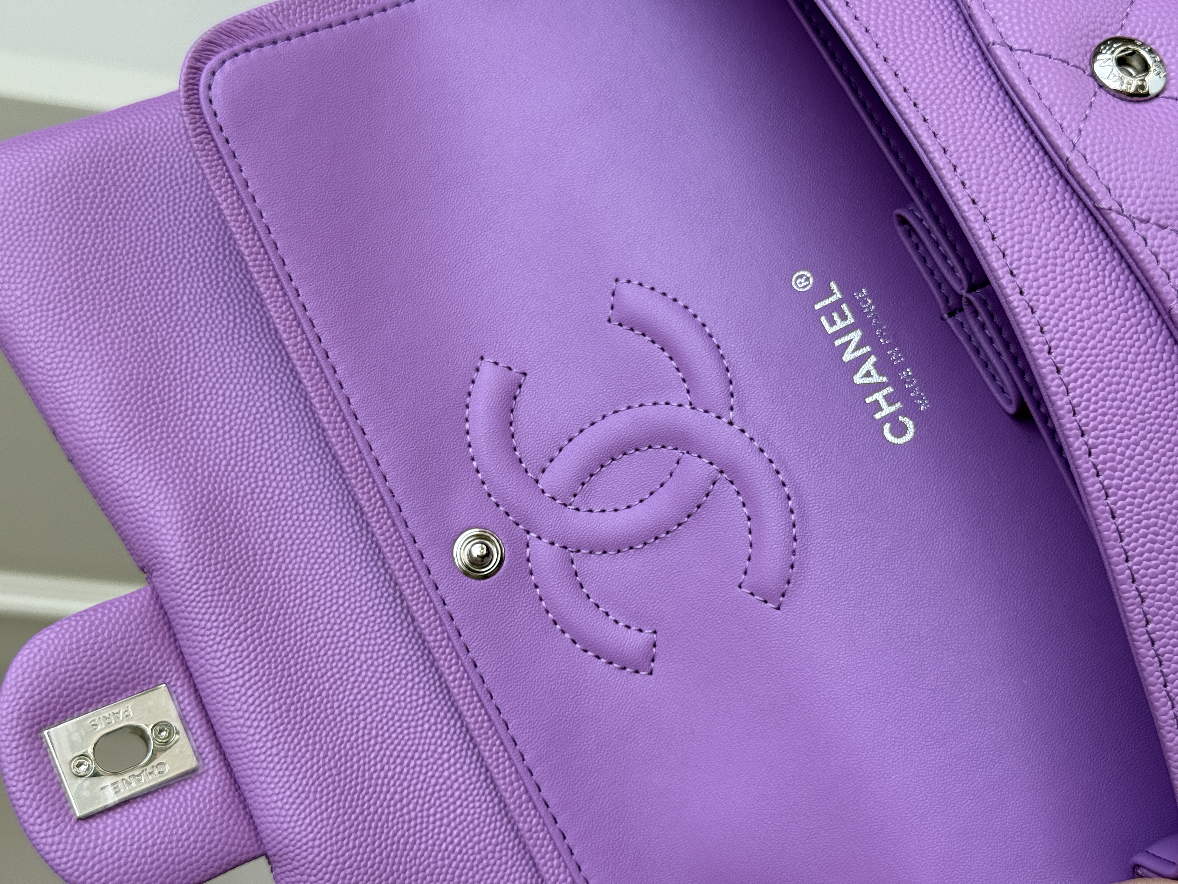 Chanel Light Purple Caviar Leather Quilted Classic Flap Medium Shoulder Crossbody Bag With Light Gold CC Turnlock