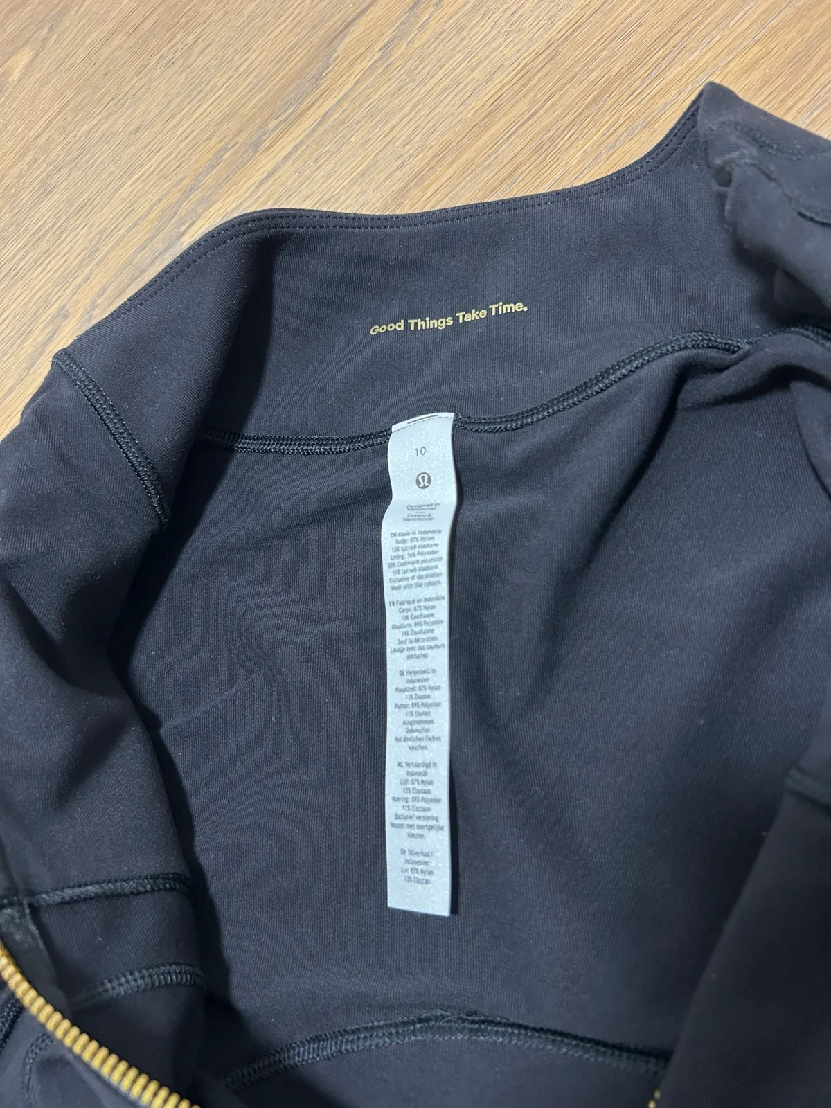 Size 10 Lululemon Define long sleeve bodysuit BZTY3