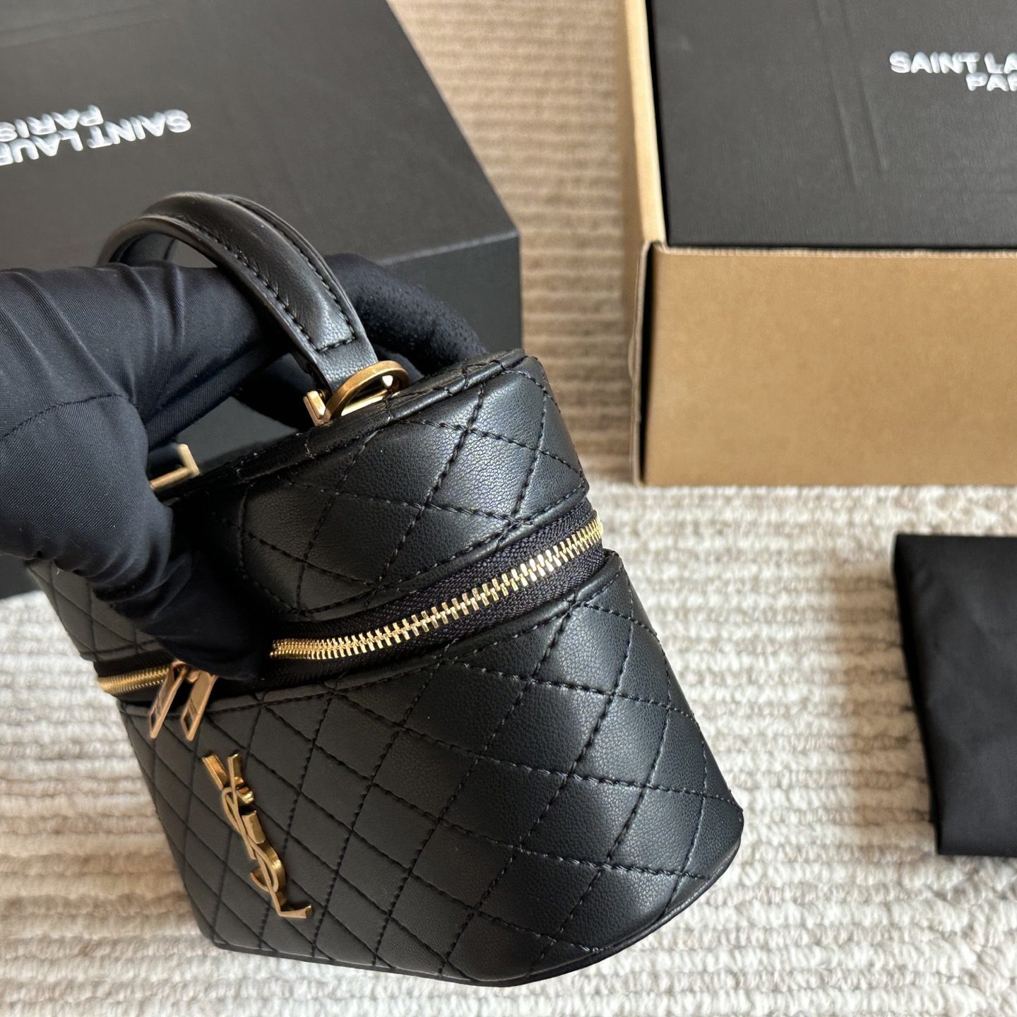 GABY VANITY BAG IN LAMBSKIN