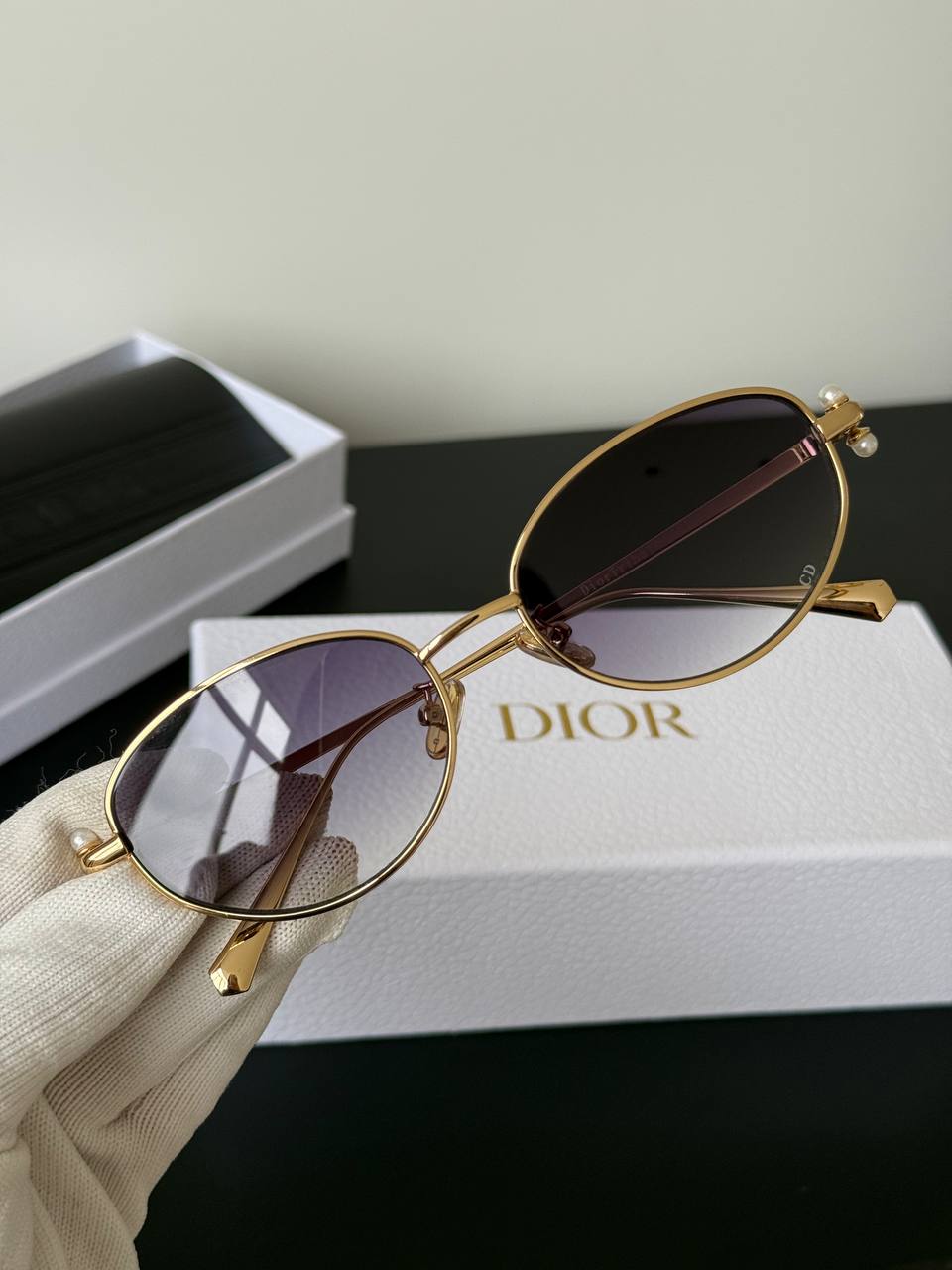 DIOR Bow R1U Oval Metal Sunglasses with Pearl Details