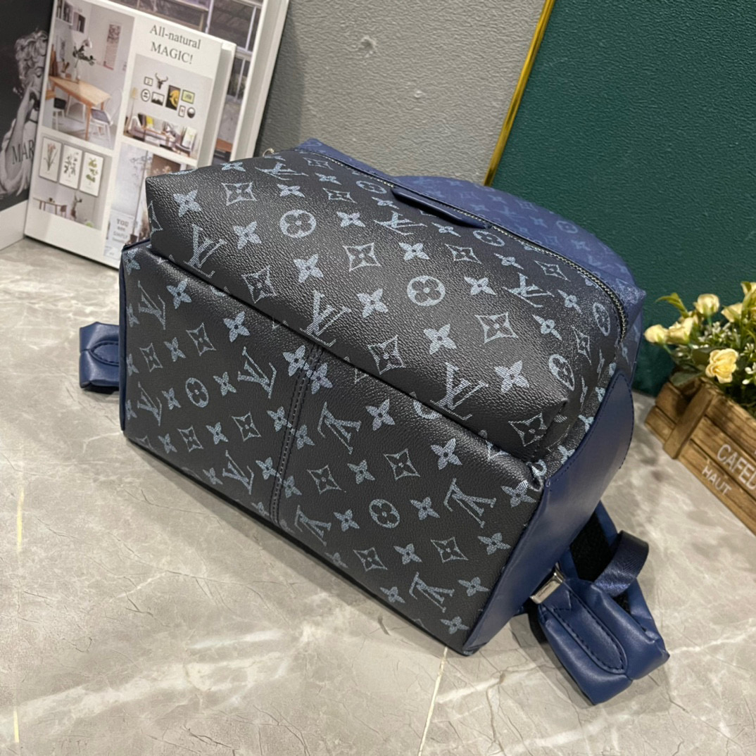 LV Discovery Monogram Eclipse Reverse Backpack Gradient Blue