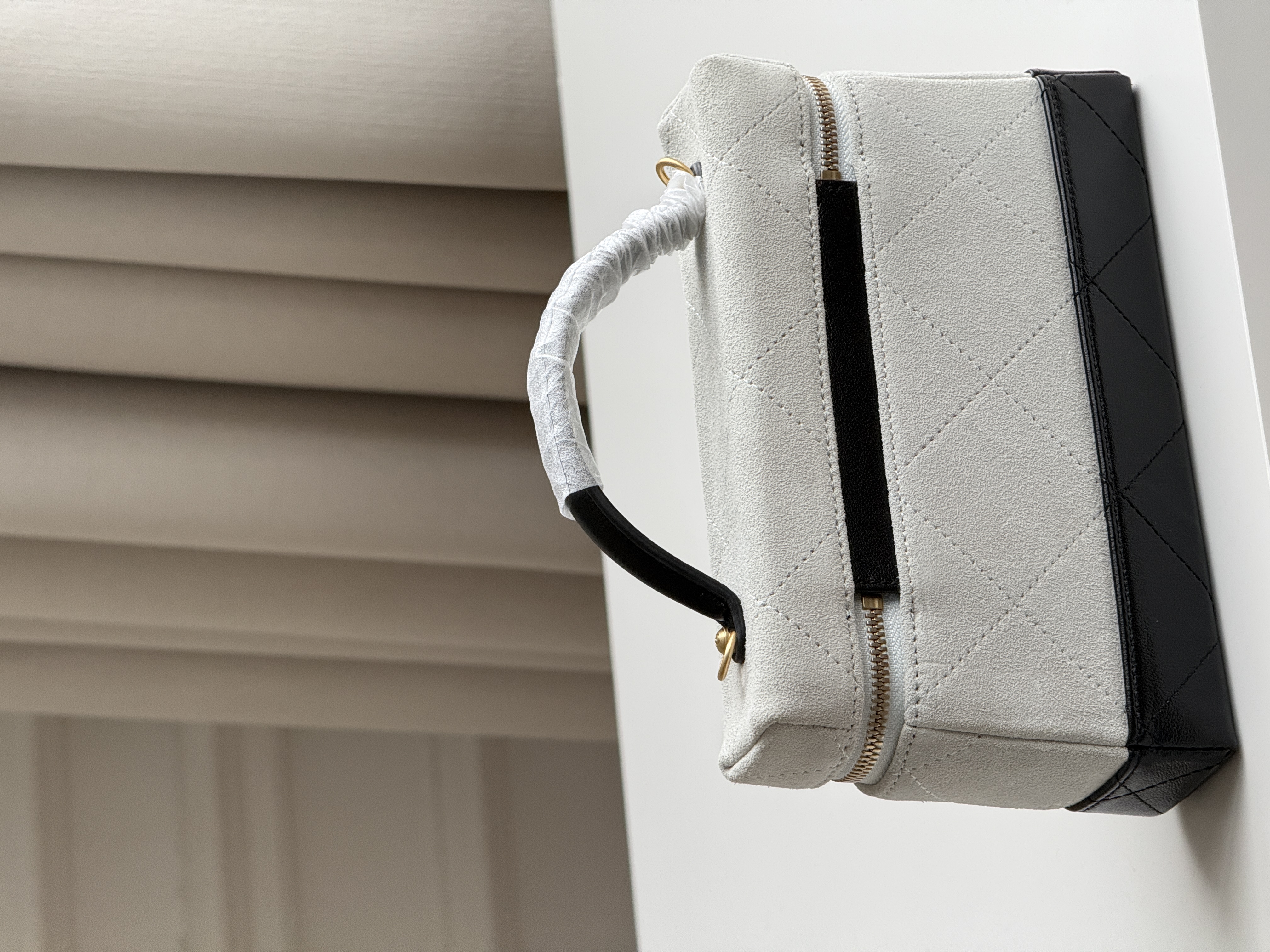 CHANEL Two-Tone Suede Quilted CC Handle Vanity Case Bag