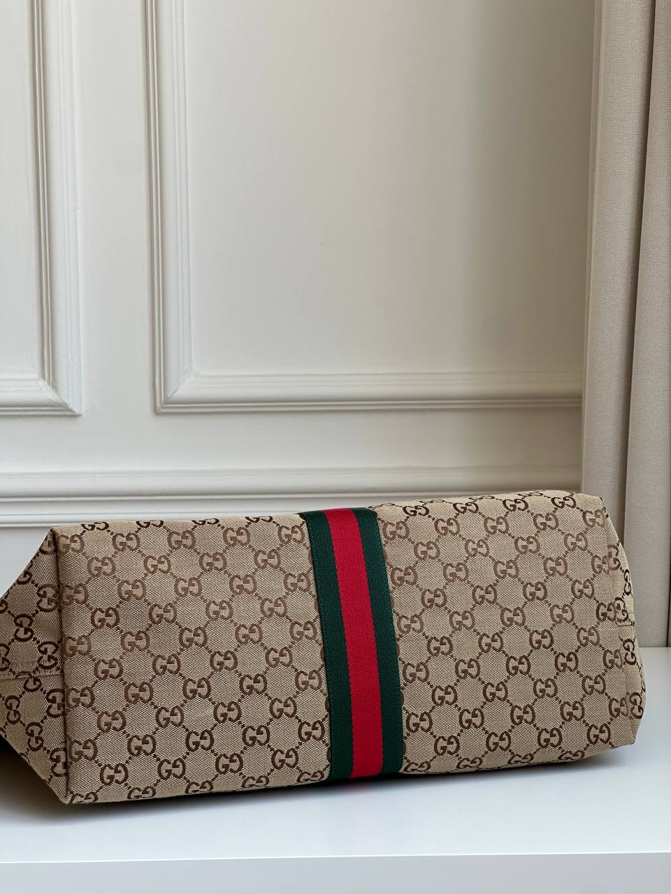 Gucci Classic GG Supreme Canvas Web Strap Large Handheld Tote Bag