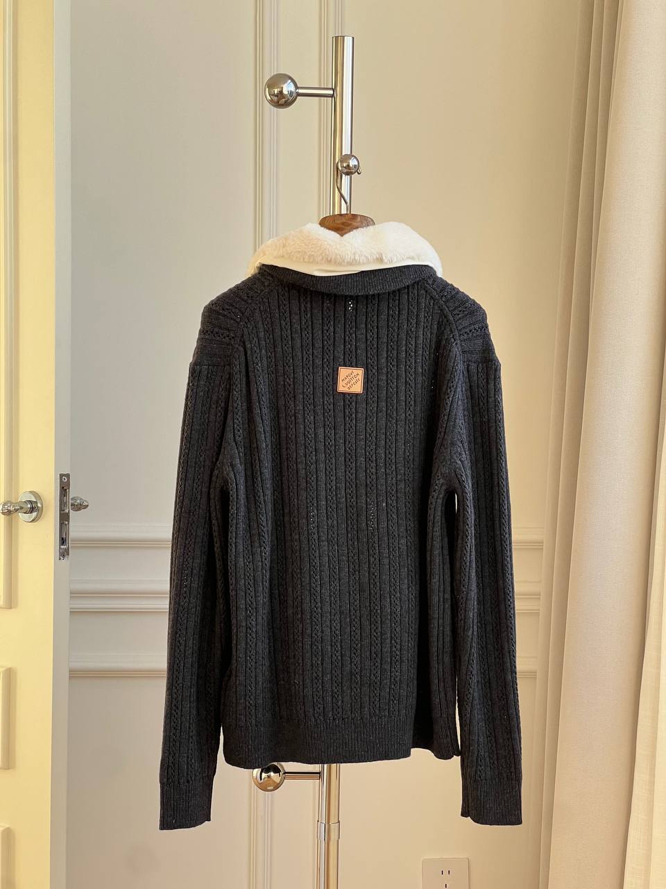 Louis Vuitton Shearling-Collar Cashmere-Blend Knit Jacket