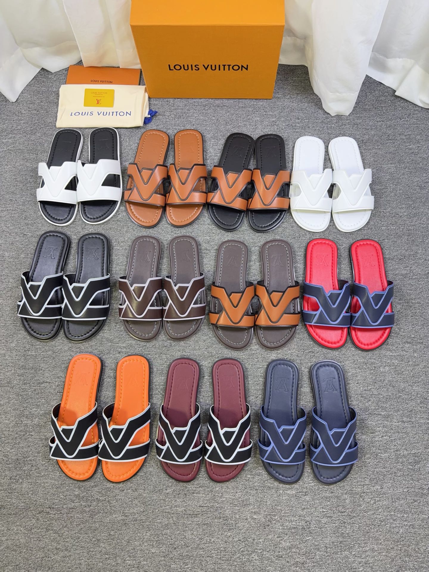 LV Oasis Mule