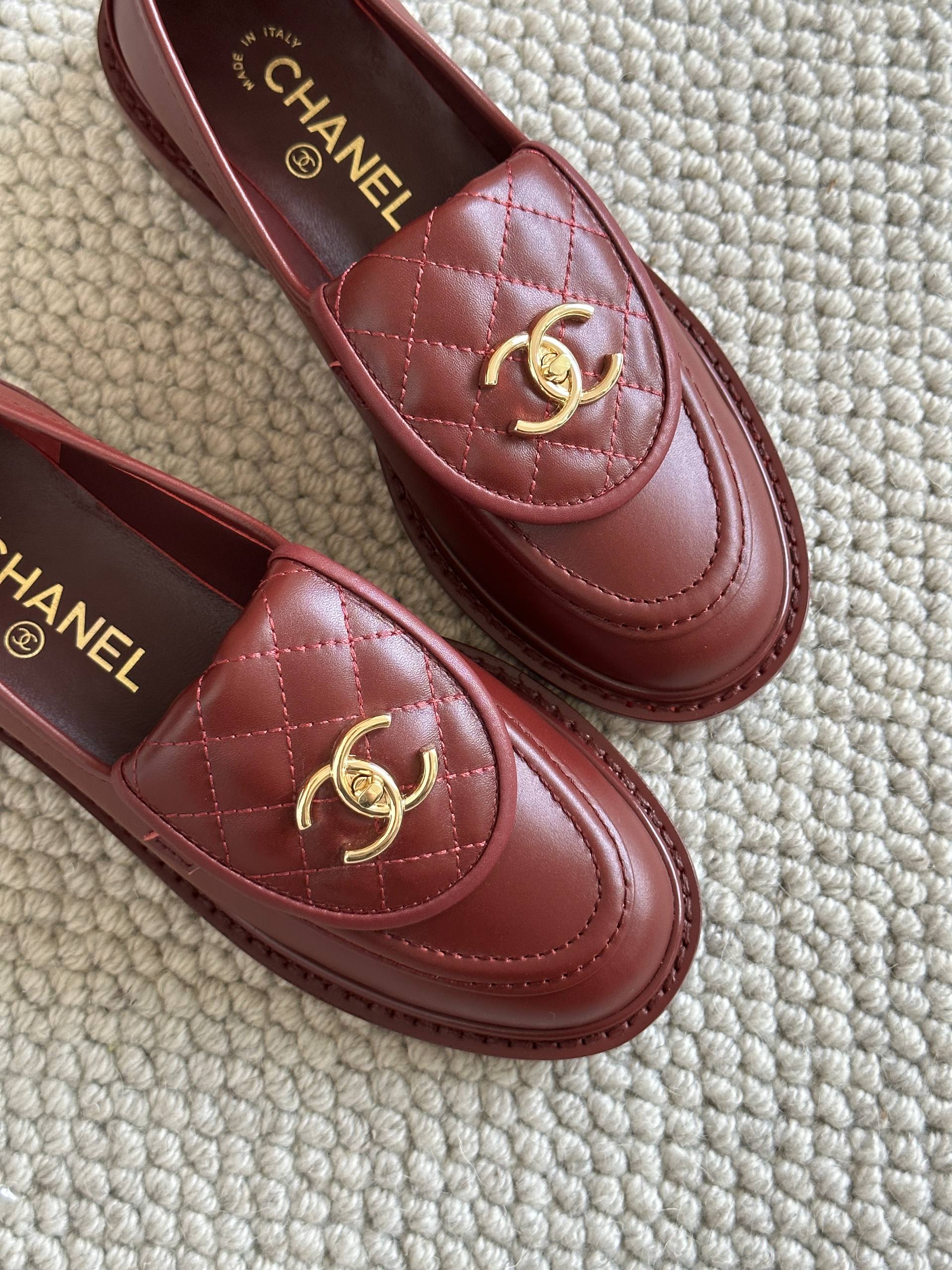 Chanel Burgundy Lambskin Quilted Loafers Flat Shoes