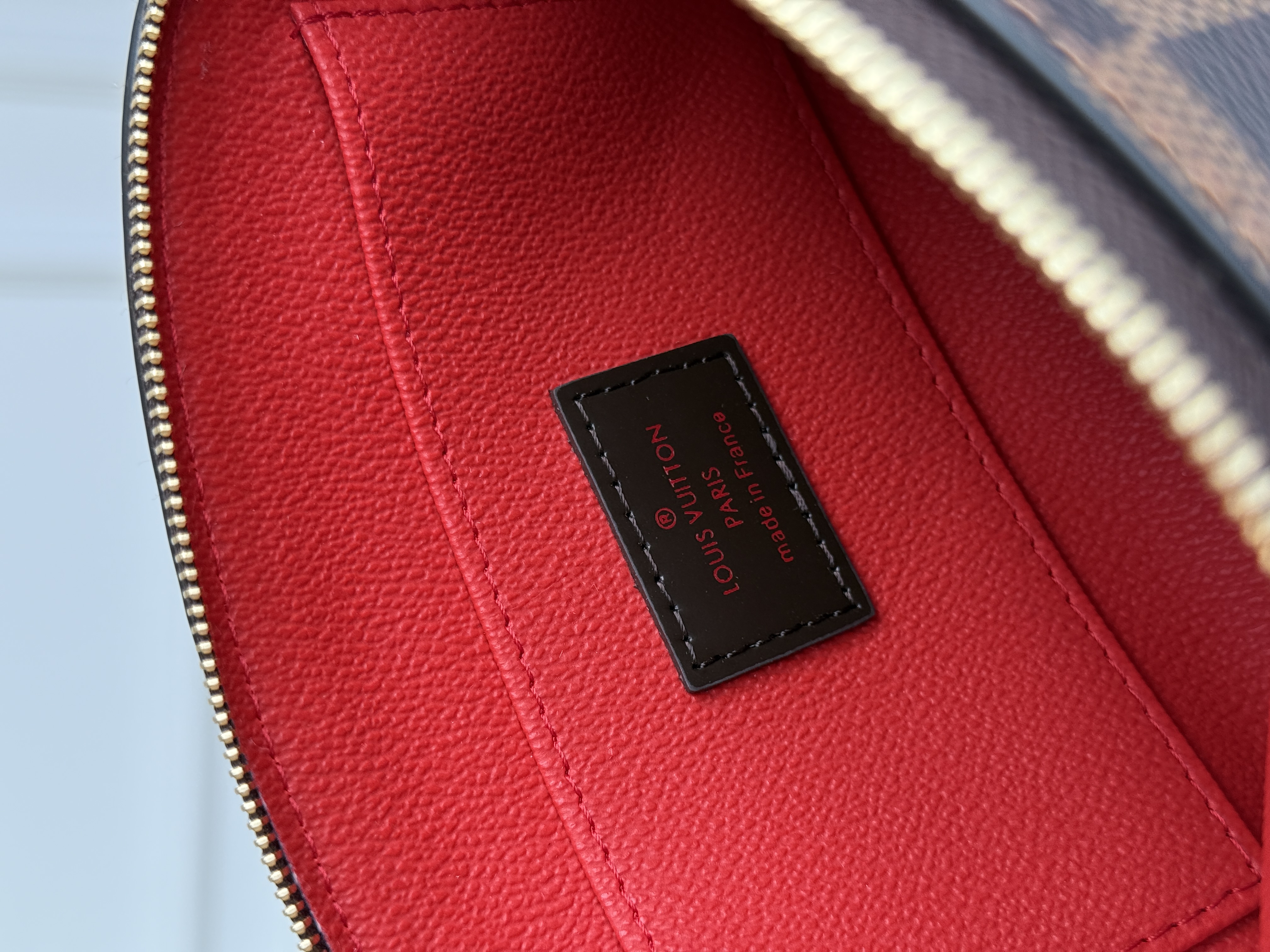 Louis Vuitton Pochette Cosmetique PM