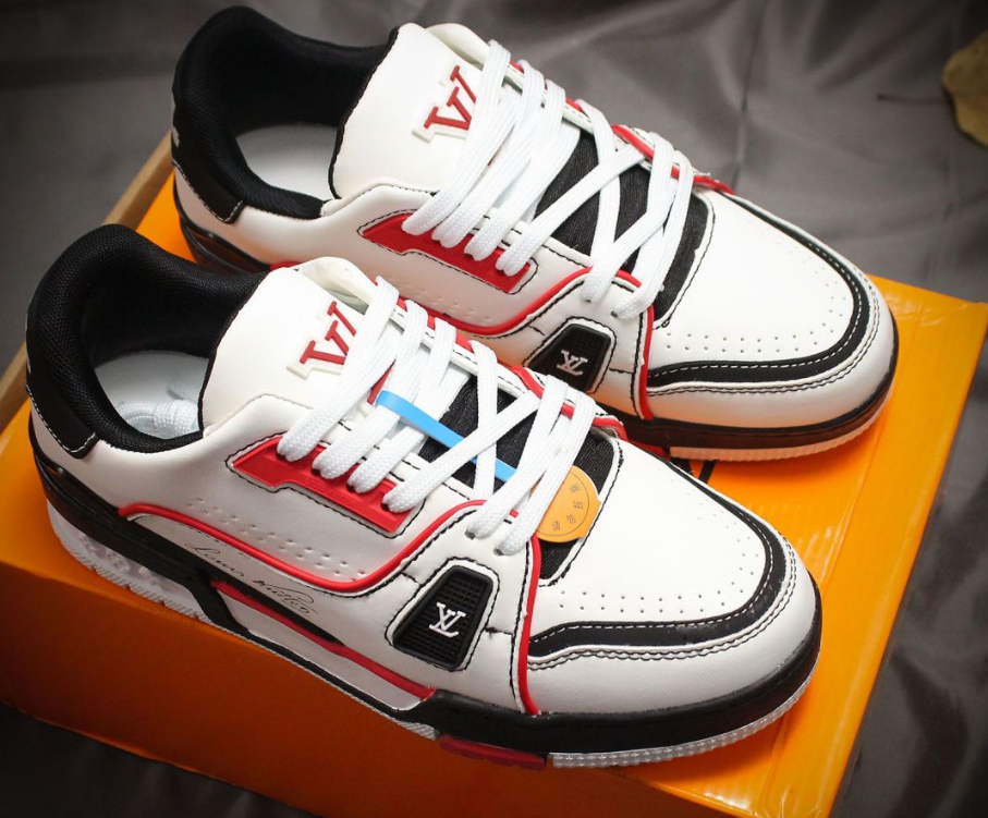 2024 LV Skate Trainer Sneaker Low Signature White X Black X Red Color