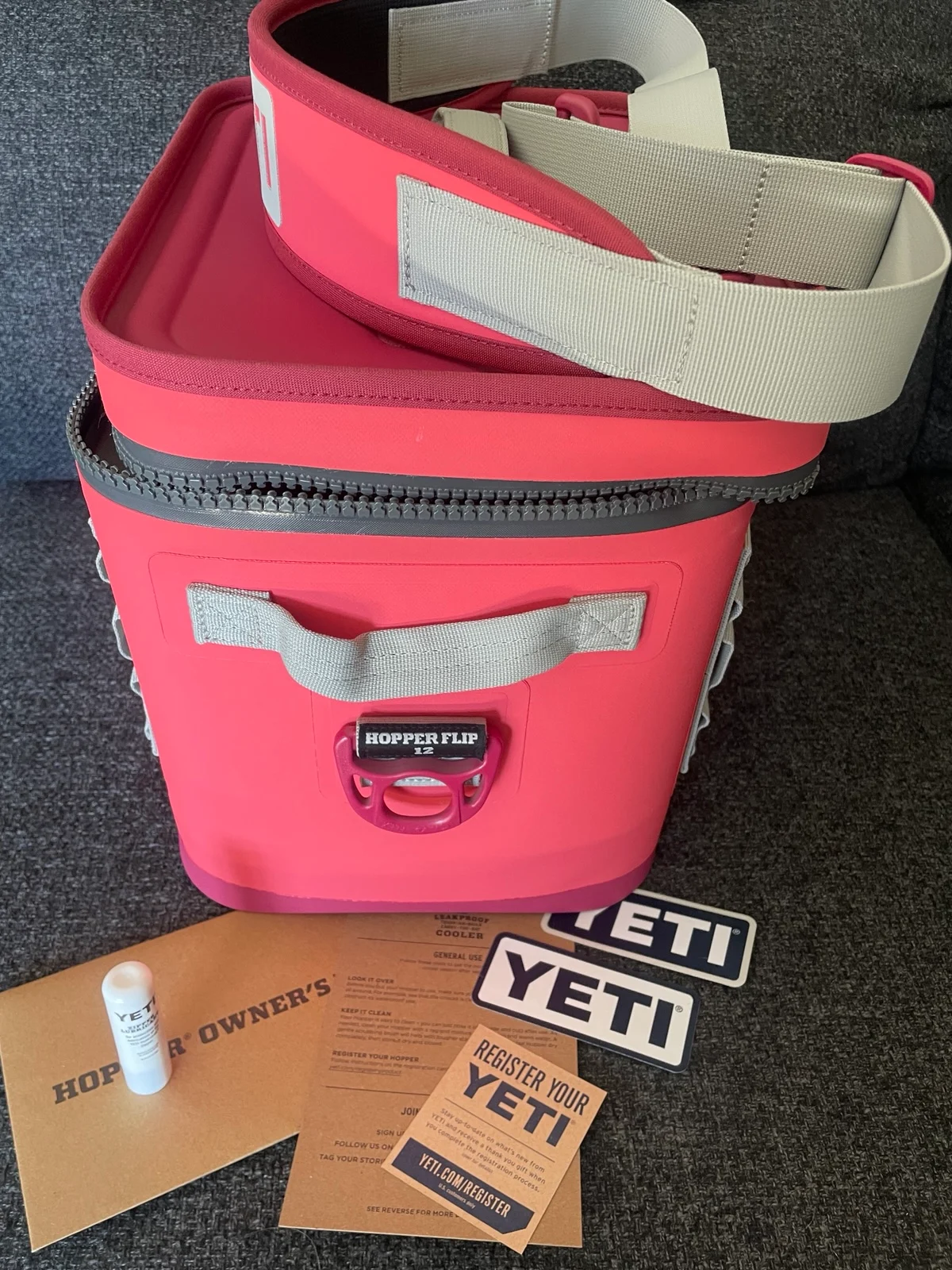 Yeti BIMINI PINK HOPPER 12 Cooler! Retired & OAZ7B