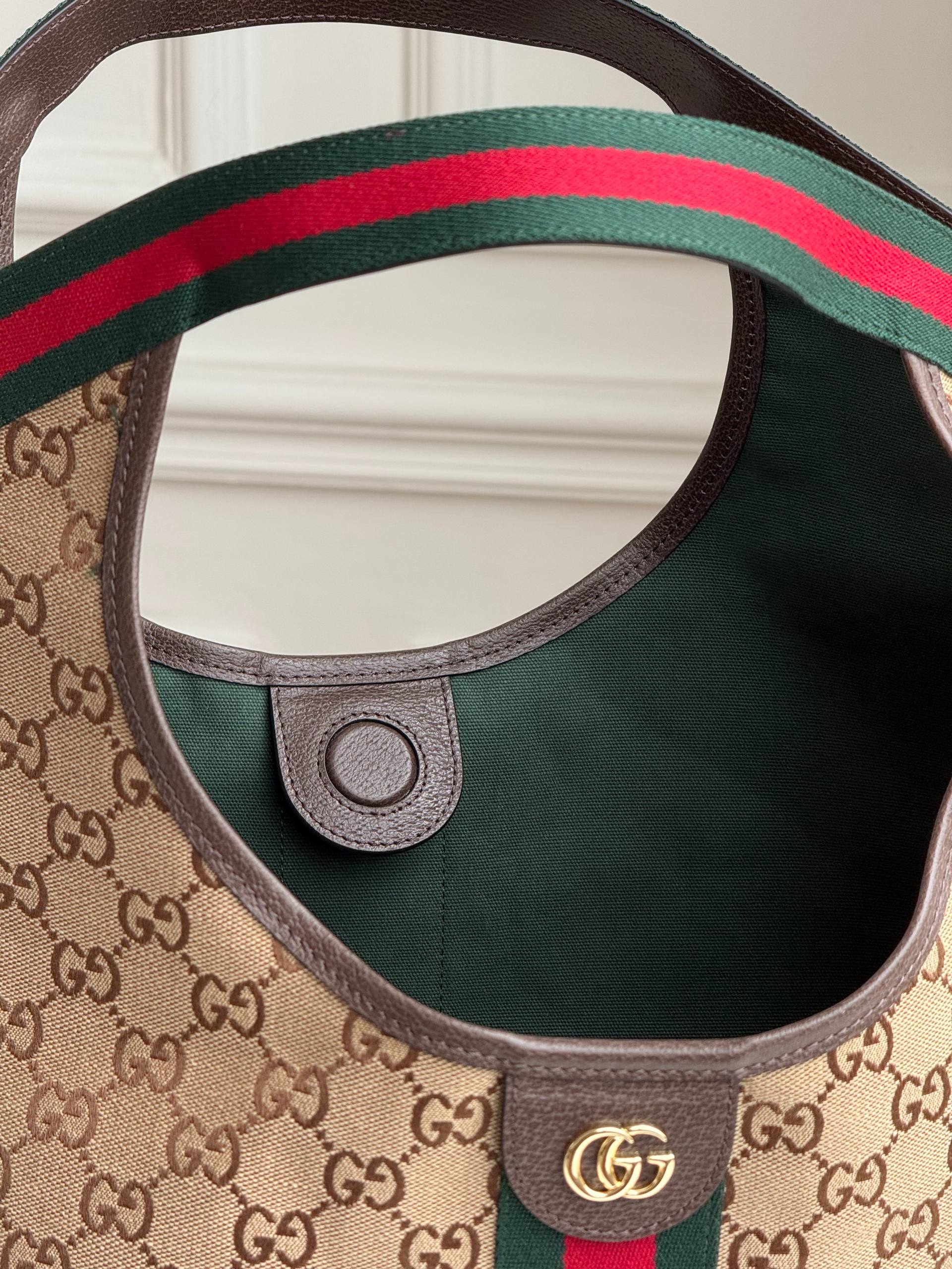 Gucci Ophidia GG Supreme Canvas Tote Bag
