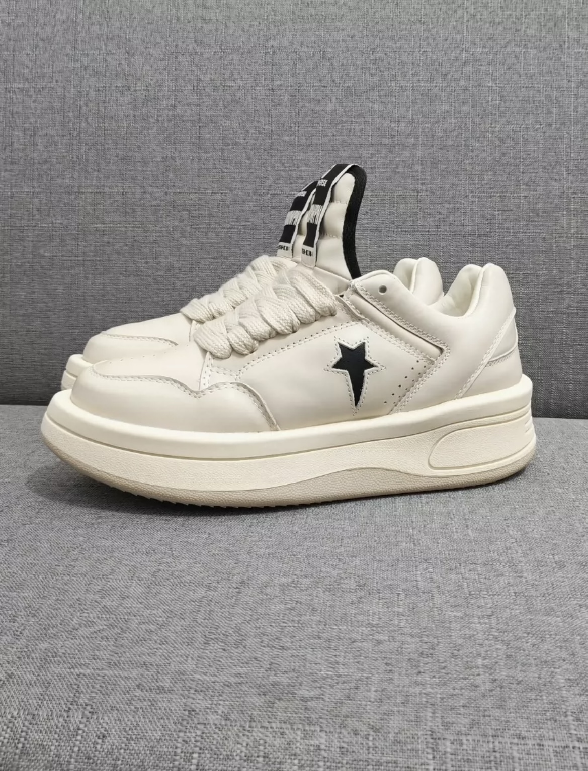 Rick Owen & Converse Beige Color Sneaker