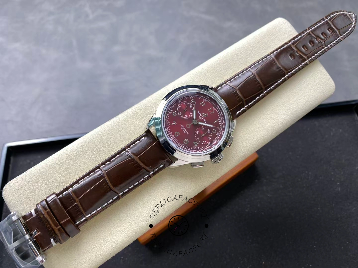Breitling Premier B09 Chronograph 40 AB0930D41K1P1 1:1 Clone Brown Alligator Strap