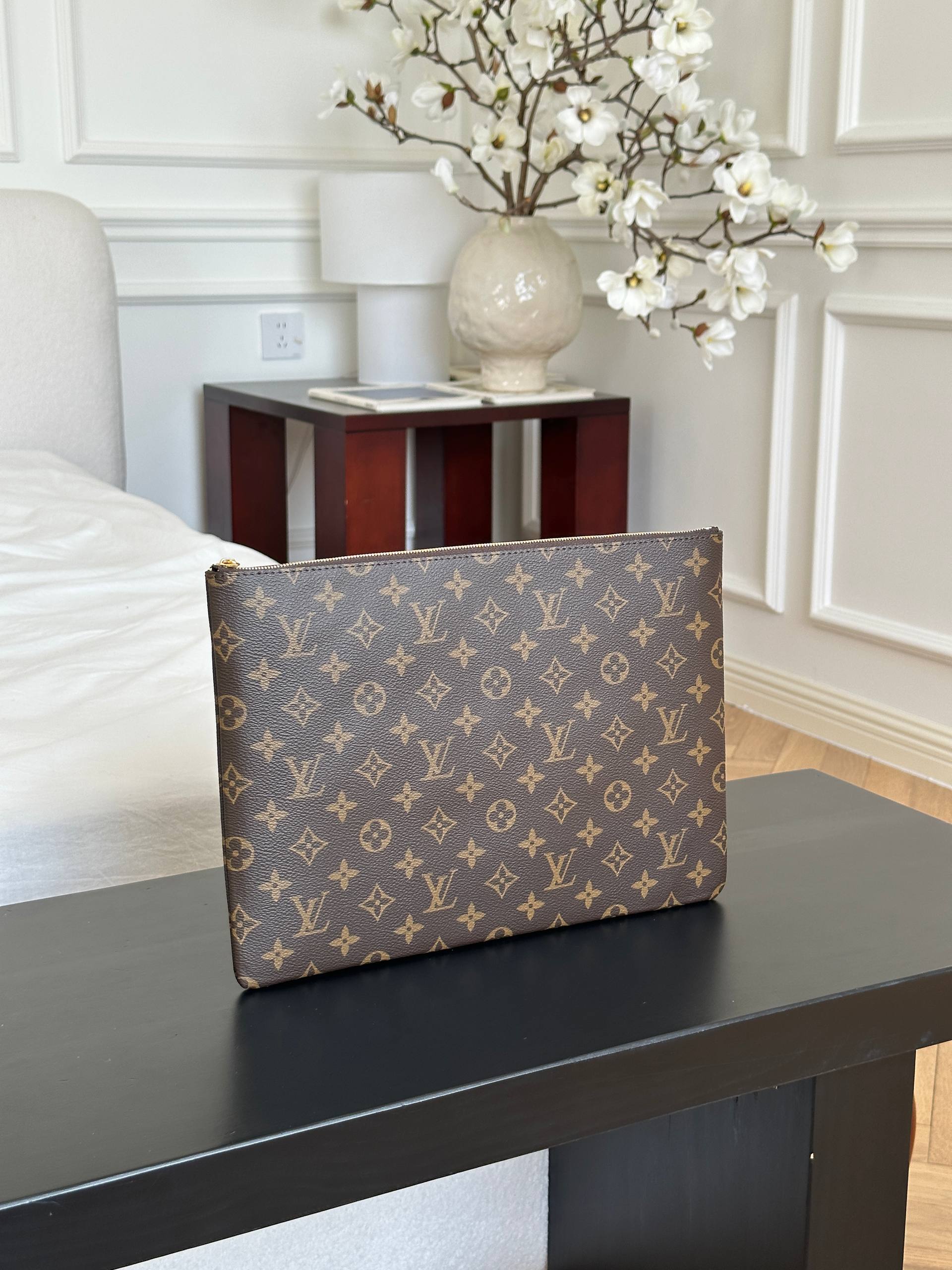 Louis Vuitton Large Monogram Canvas Zip Pouch Toiletry Bag