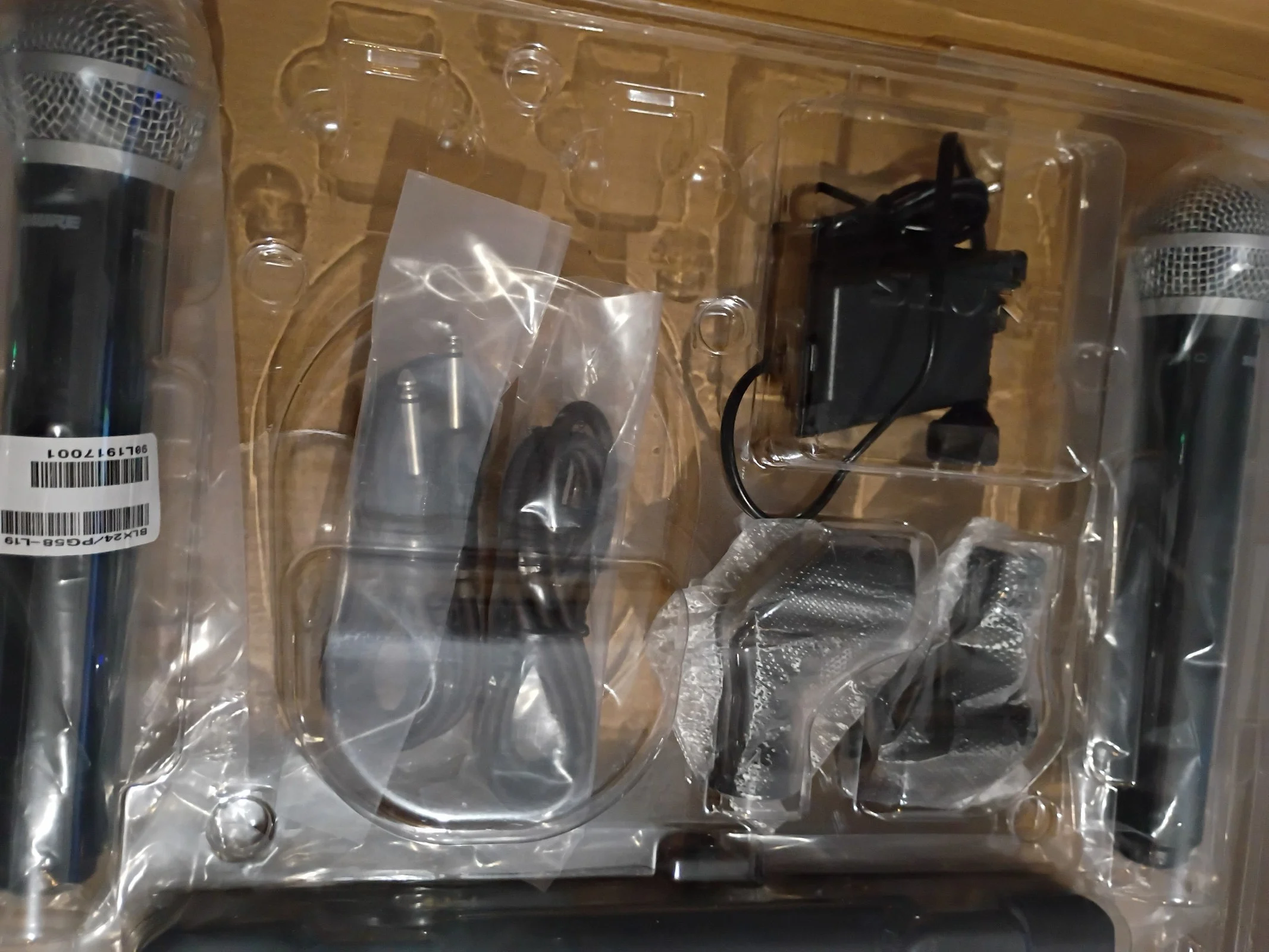 Shure BLX Series Wireless System -- BRAND NEW U6XO6