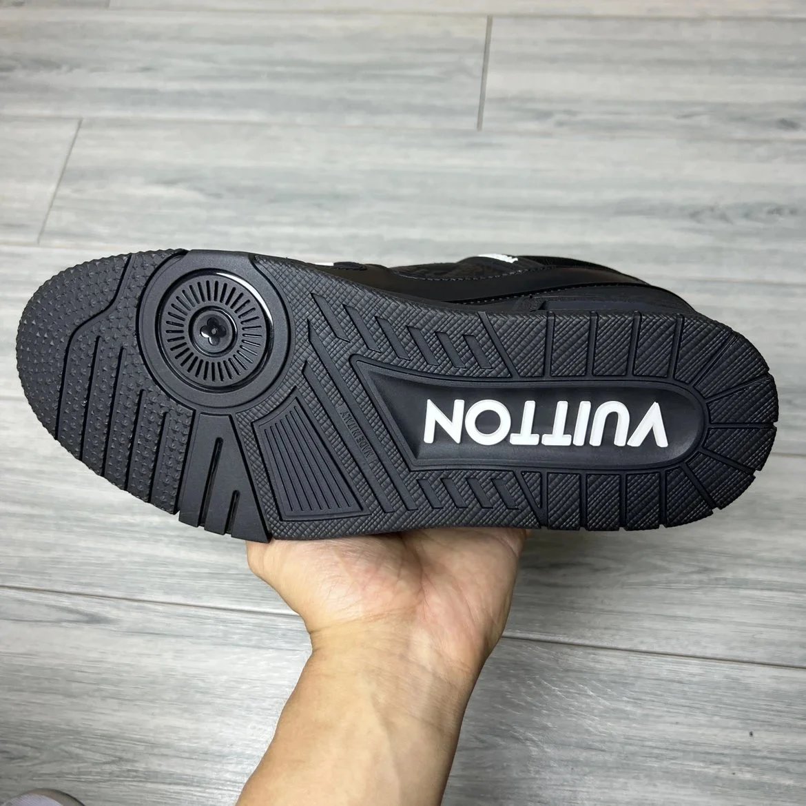 LV Trainer All Black Color