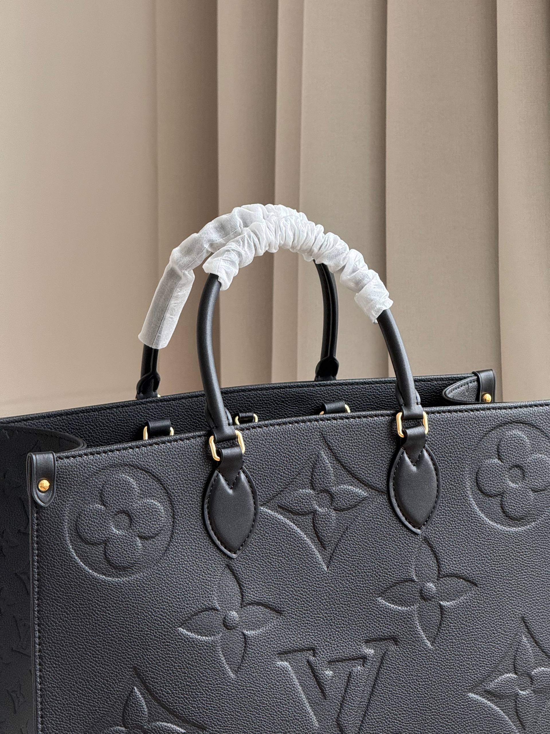 Louis Vuitton OnTheGo MM Tote Bag