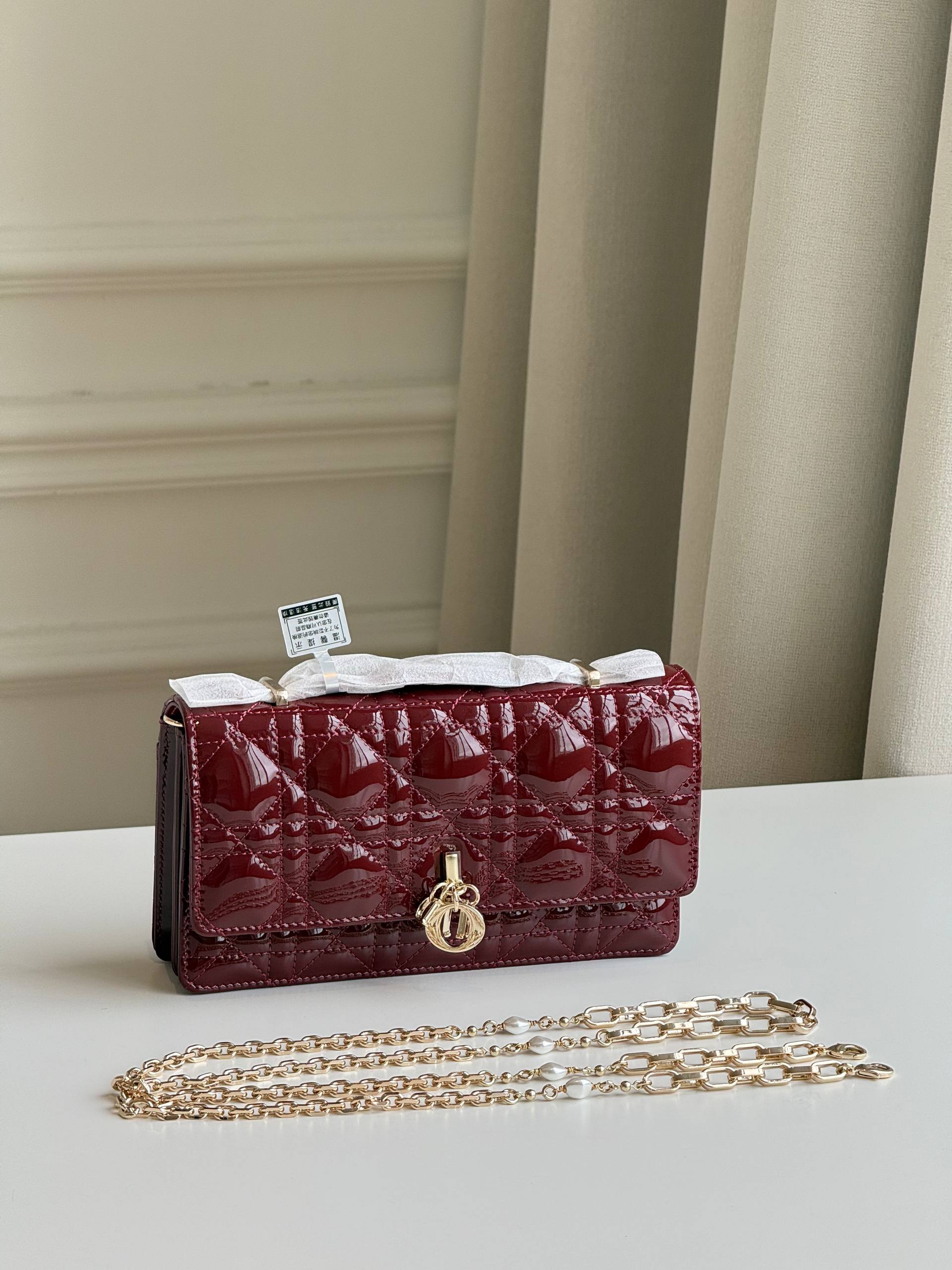 Dior Miss Dior Patent Leather Chain Bag
