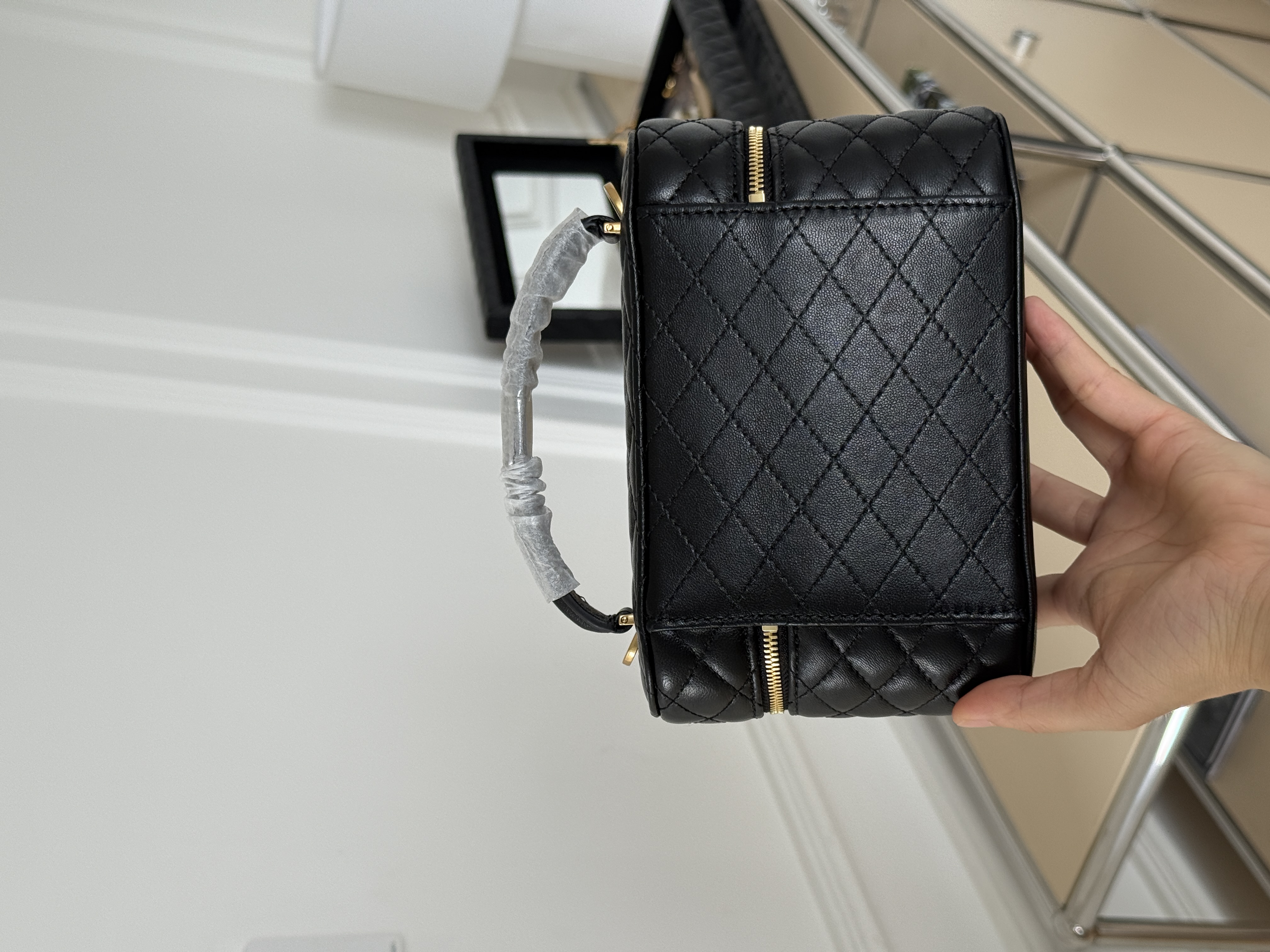 Yves Saint Laurent Gaby Quilted Lambskin Vanity Case Handbag