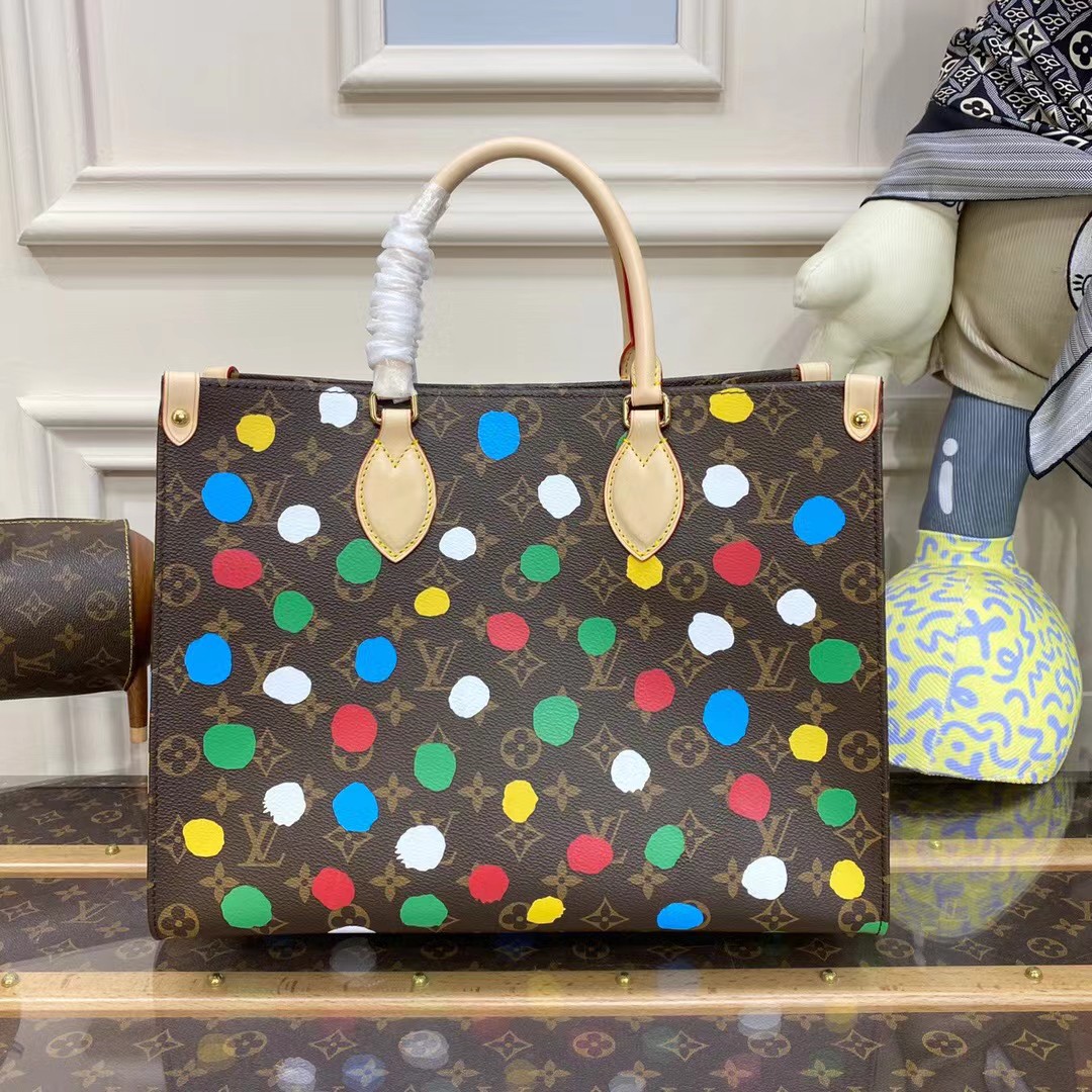 LV YK Onthego MM Bag