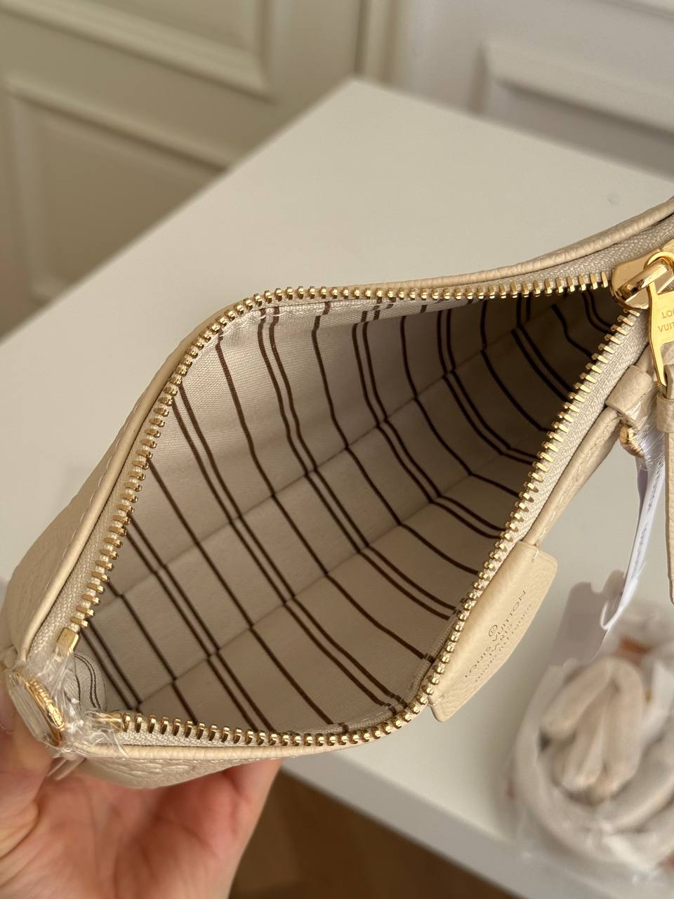 Louis Vuitton Easy Pouch On Strap