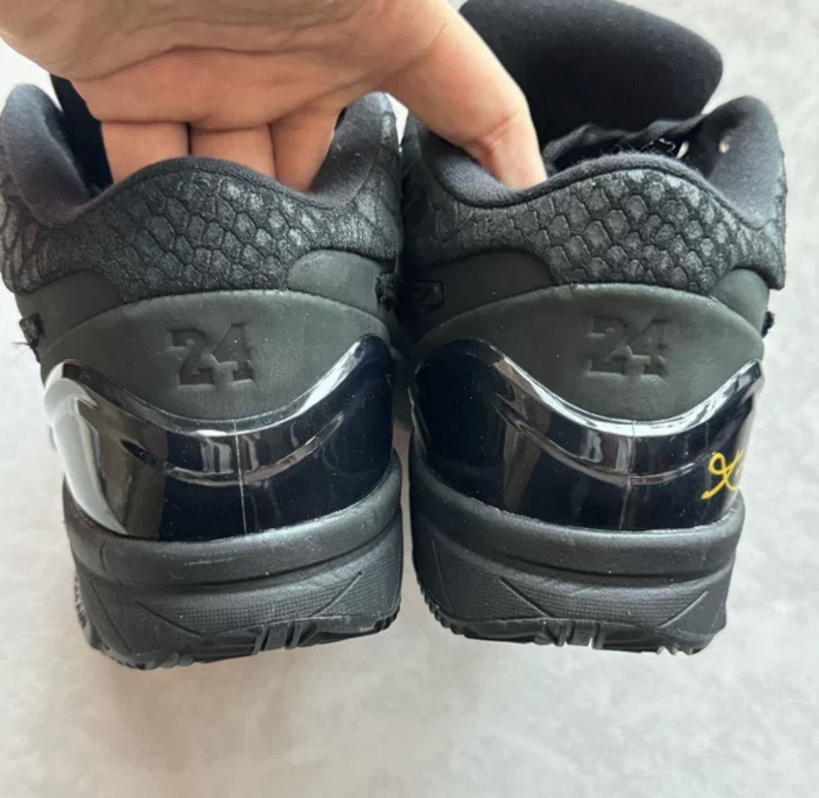 NK Zoom Kobe 4 Black Mamba