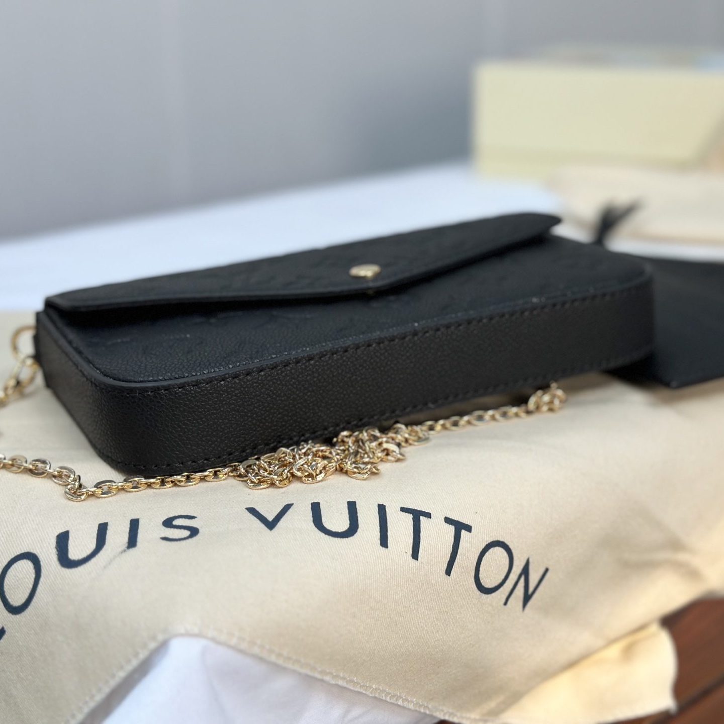 POCHETTE FEUICIE