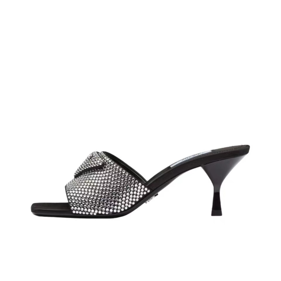 Prada  Crystal Silk  Slipsole Fashion Flip-flops  Sandals Slide