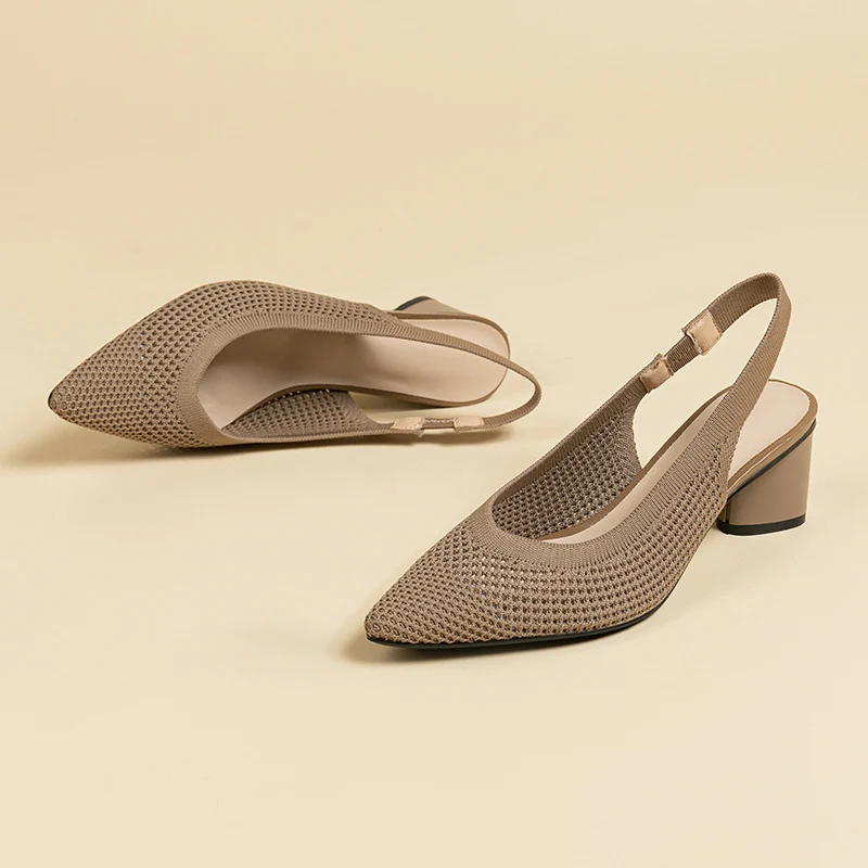 Chaussures à Talons Blocs et Bout Pointu