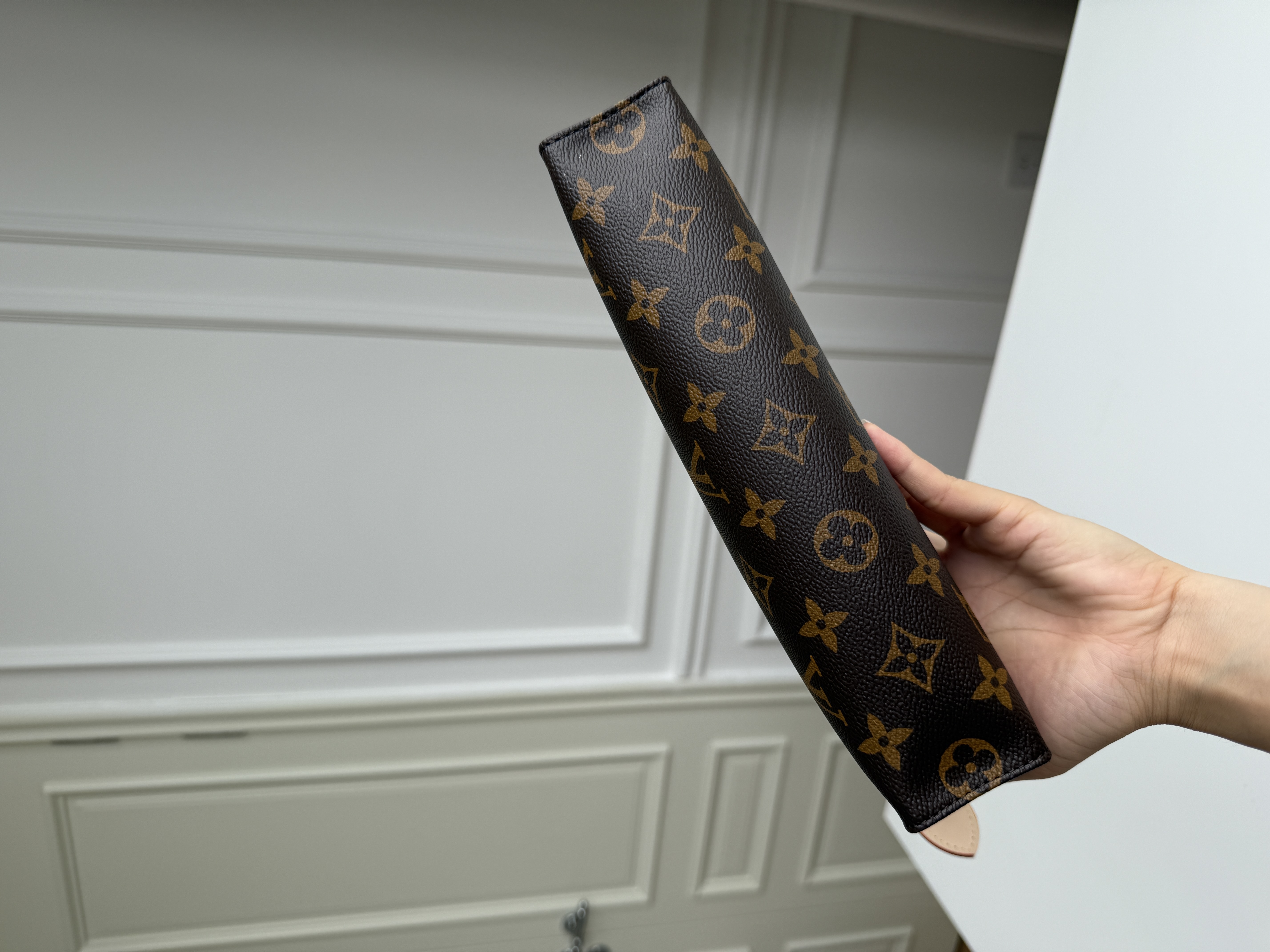 Louis Vuitton Toiletry Pouch 26