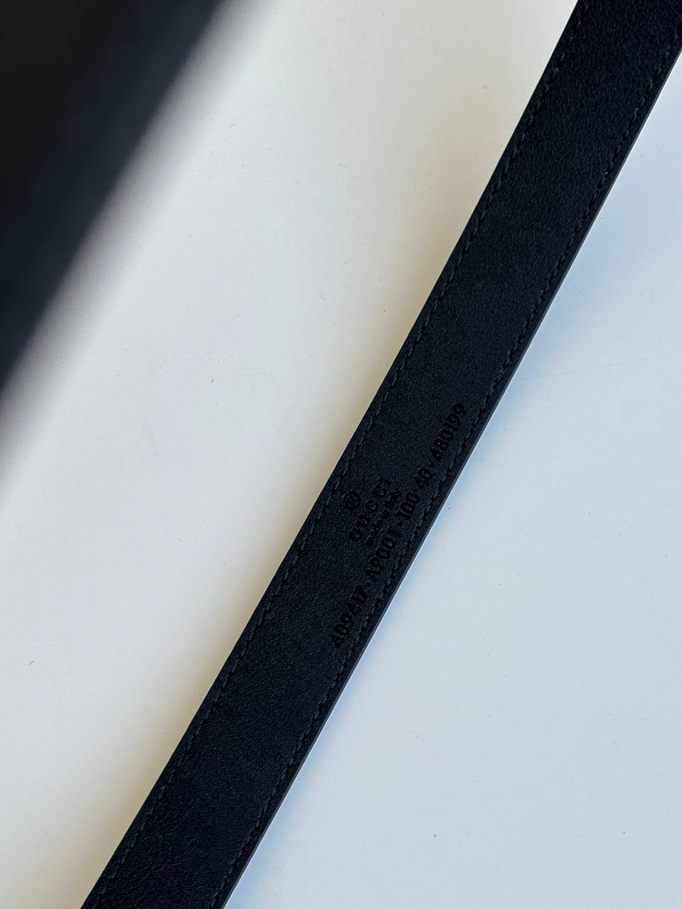 Gucci Black Smooth Leather Thin Belt With Light Gold Interlocking GG Buckle