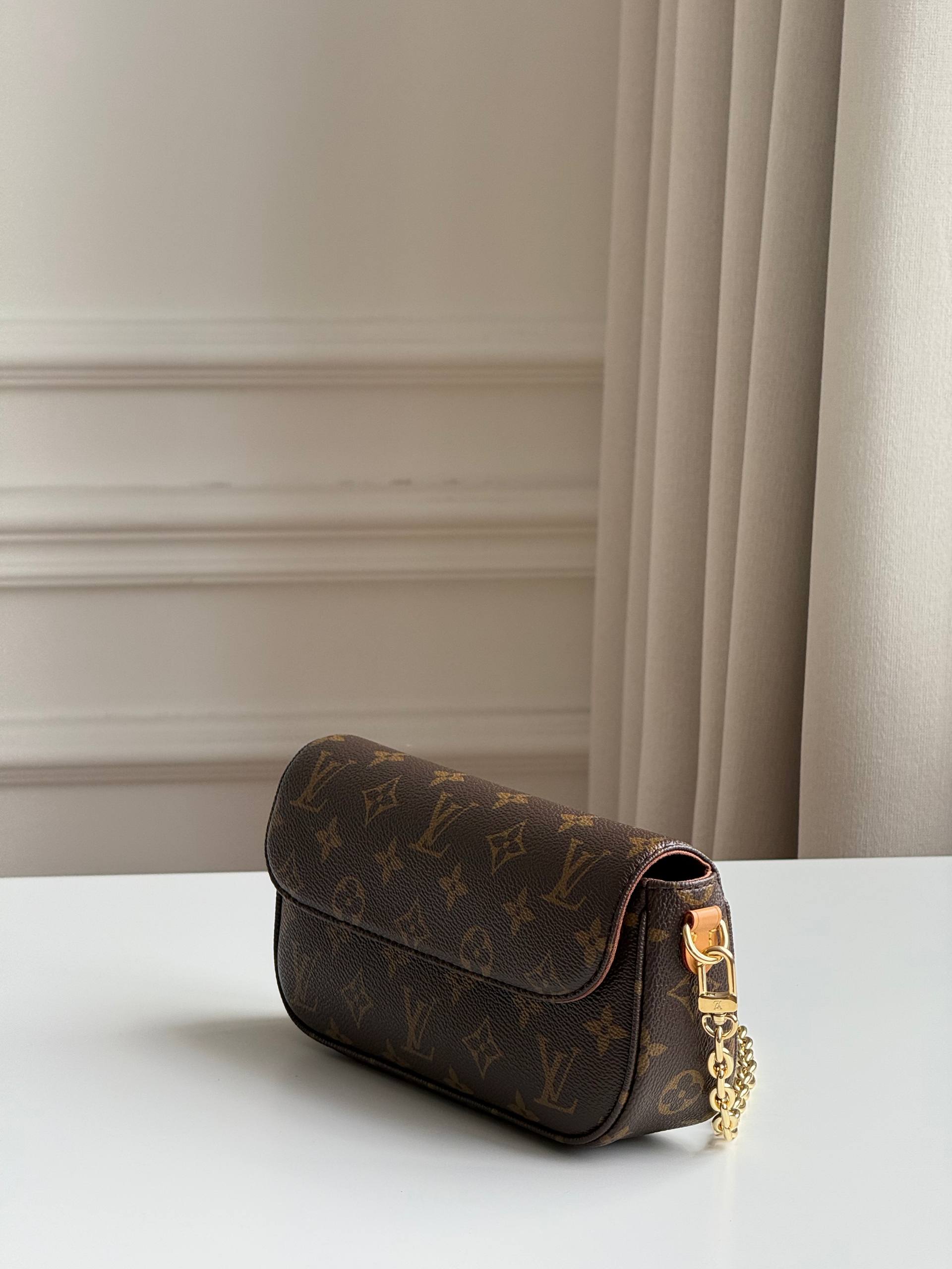 LV Ivy Crossbody Bag