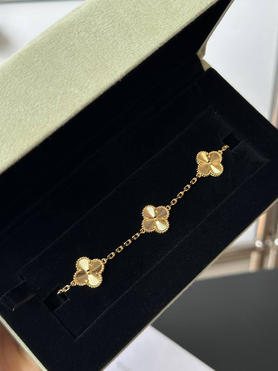 Van Cleef & Arpels Vintage Alhambra 5-Motif Guilloché Gold Bracelet