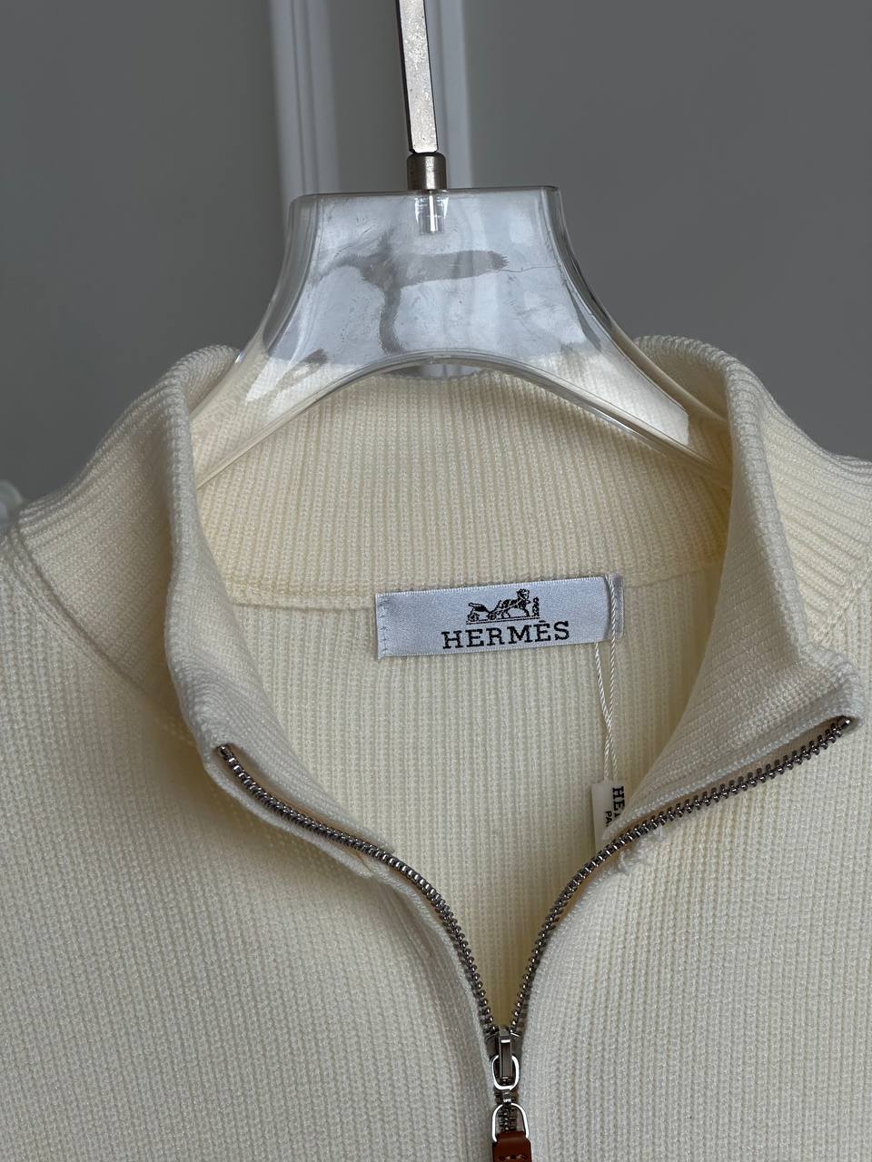 Cream White Half-Zip Collar Knit Cardigan With Brown Leather H Logo Dual Pockets