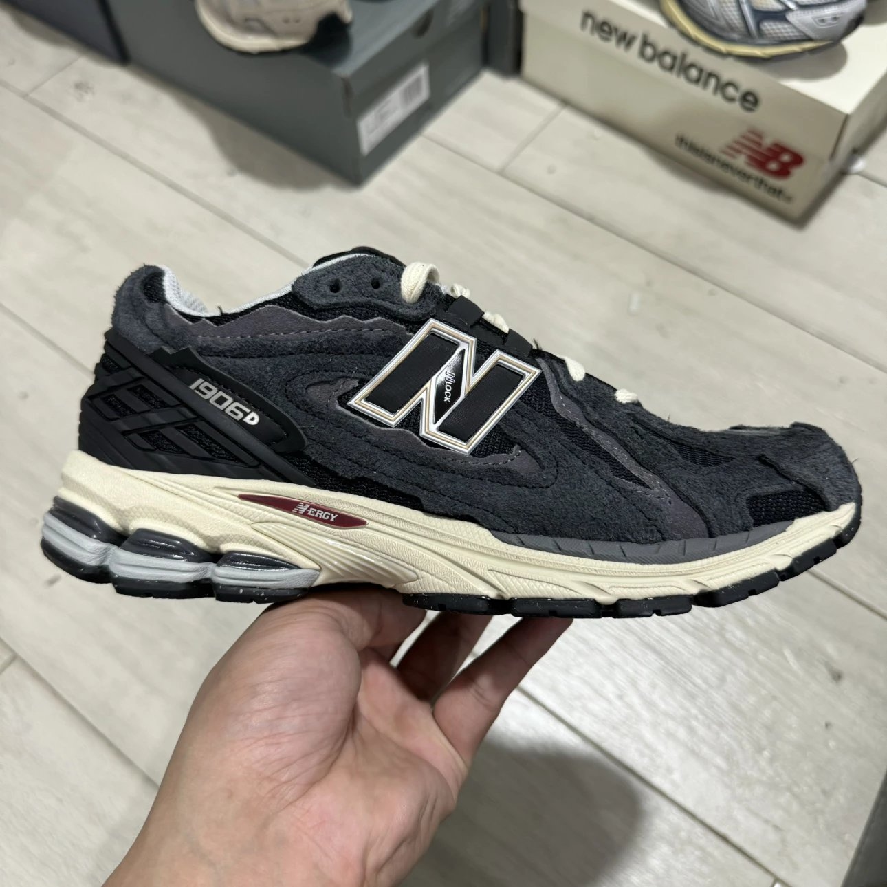 New Balance 1906D Sneakers Black