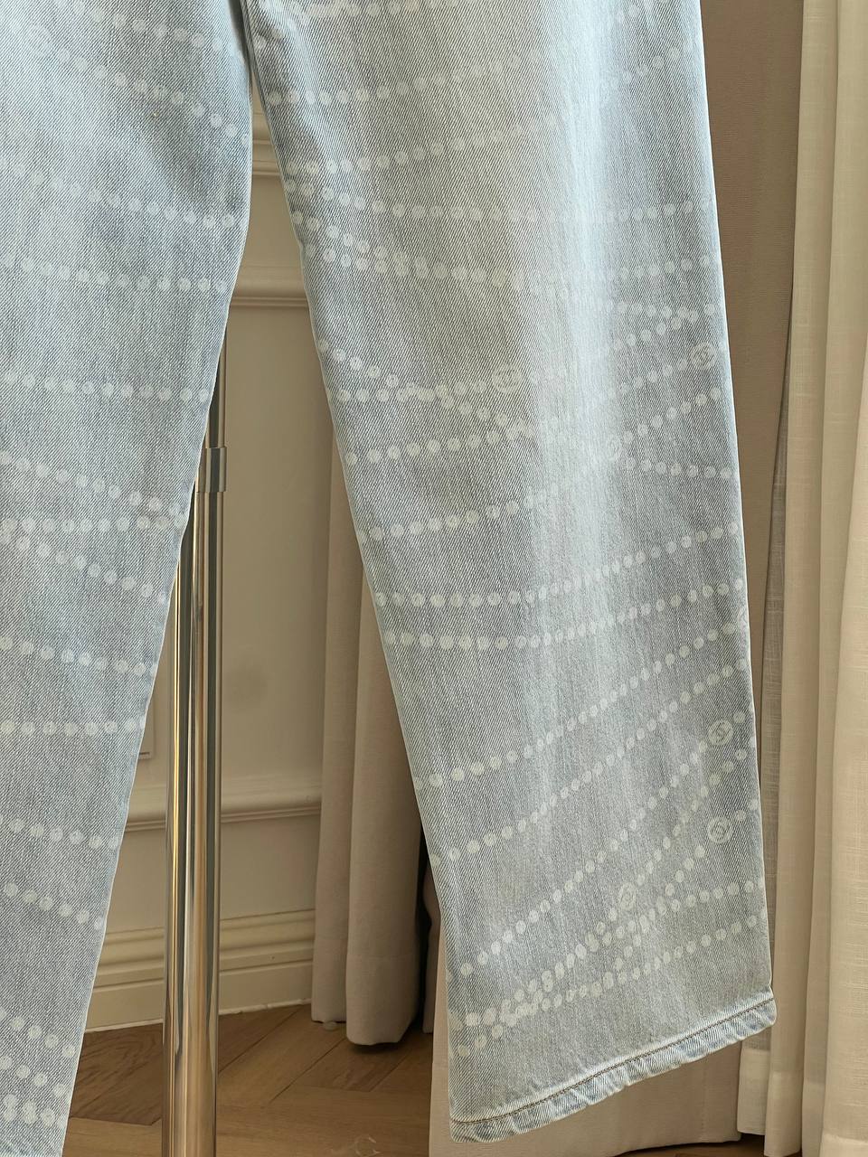 CHANEL Spring-Summer 2025 Pre-Collection (25P) Pearl Print Wide-Leg Denim Pants