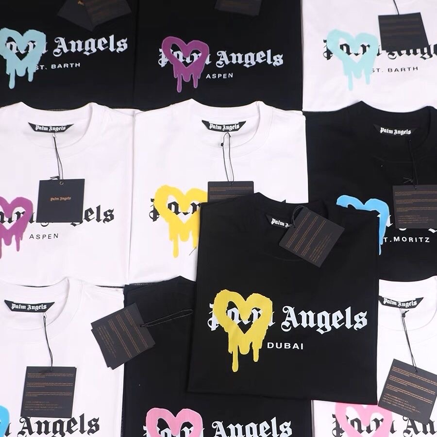 Heart painting spray basic tshirt