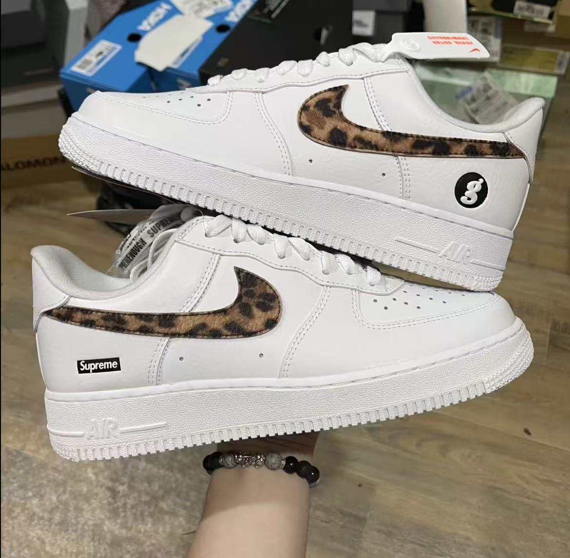 Supreme x  GOODENOUGH x Nike Air Force 1 Low