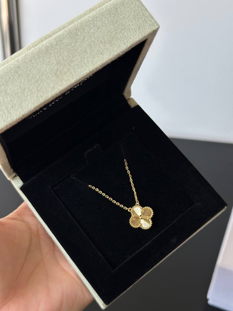 Van Cleef & Arpels Vintage Alhambra Pendant