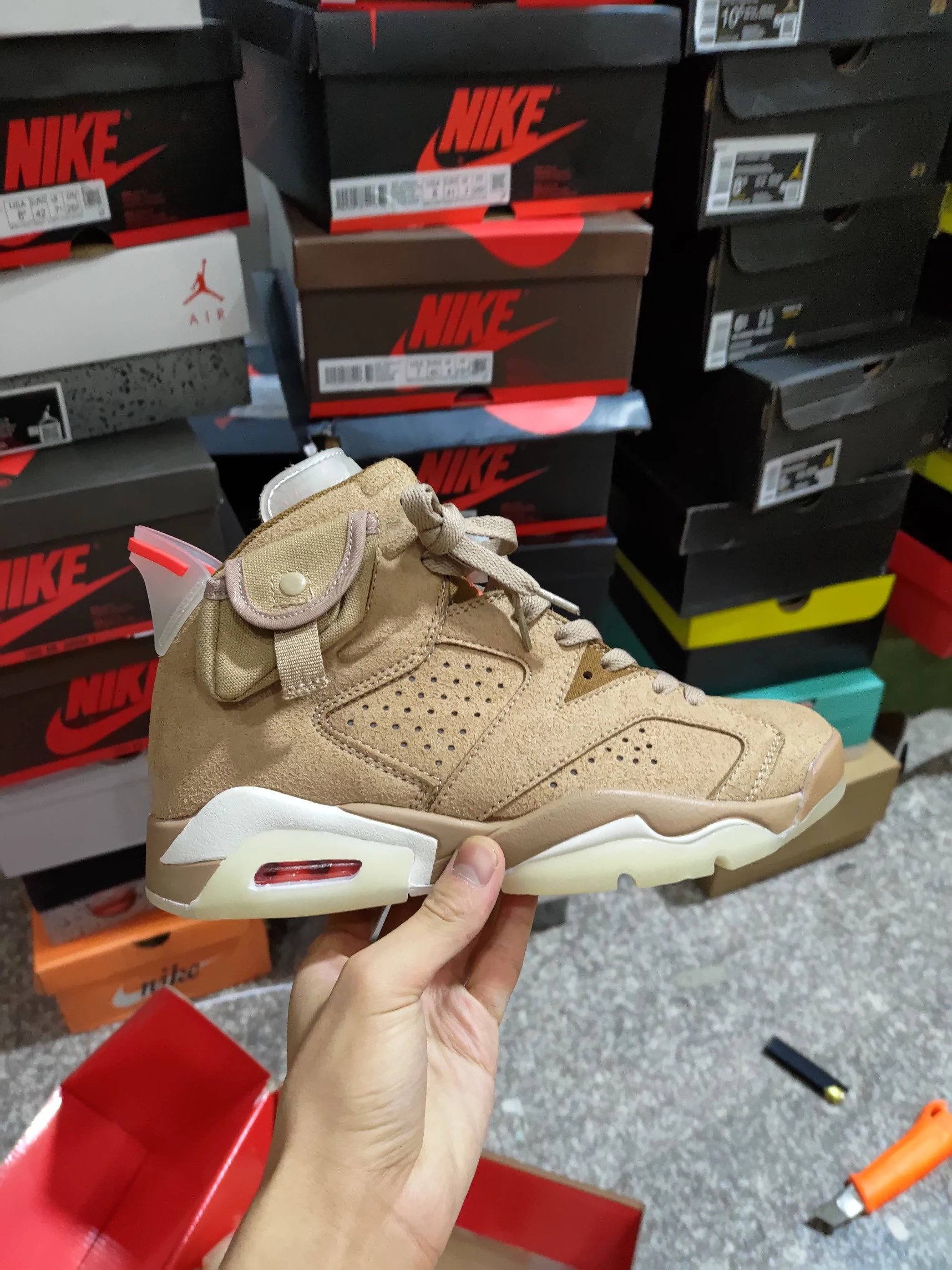 Air Jordan 6 Travis Scott Retro British Khaki