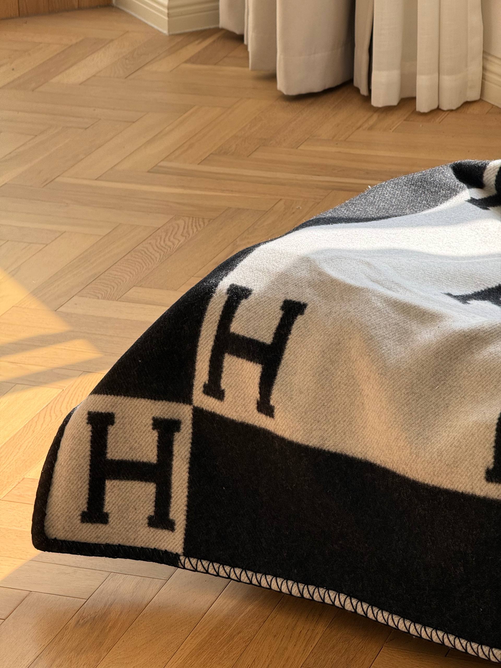 Hermès Avalon Throw Blanket