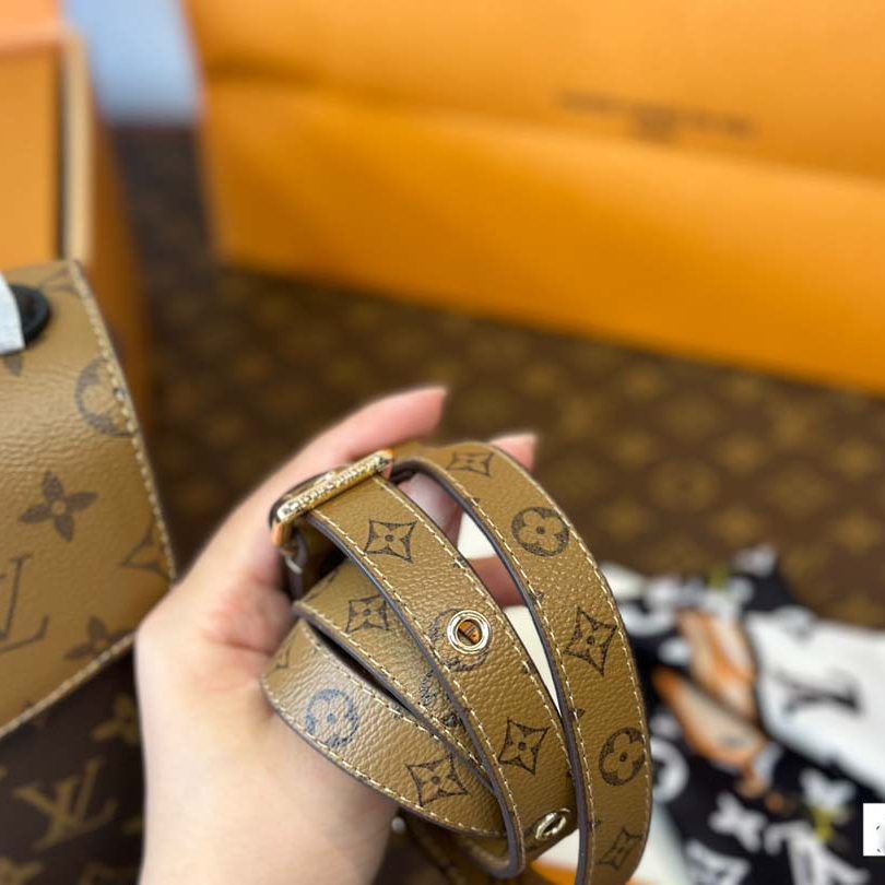 POCHETTE METIS BACKPACK MONOGRAM 25CM
