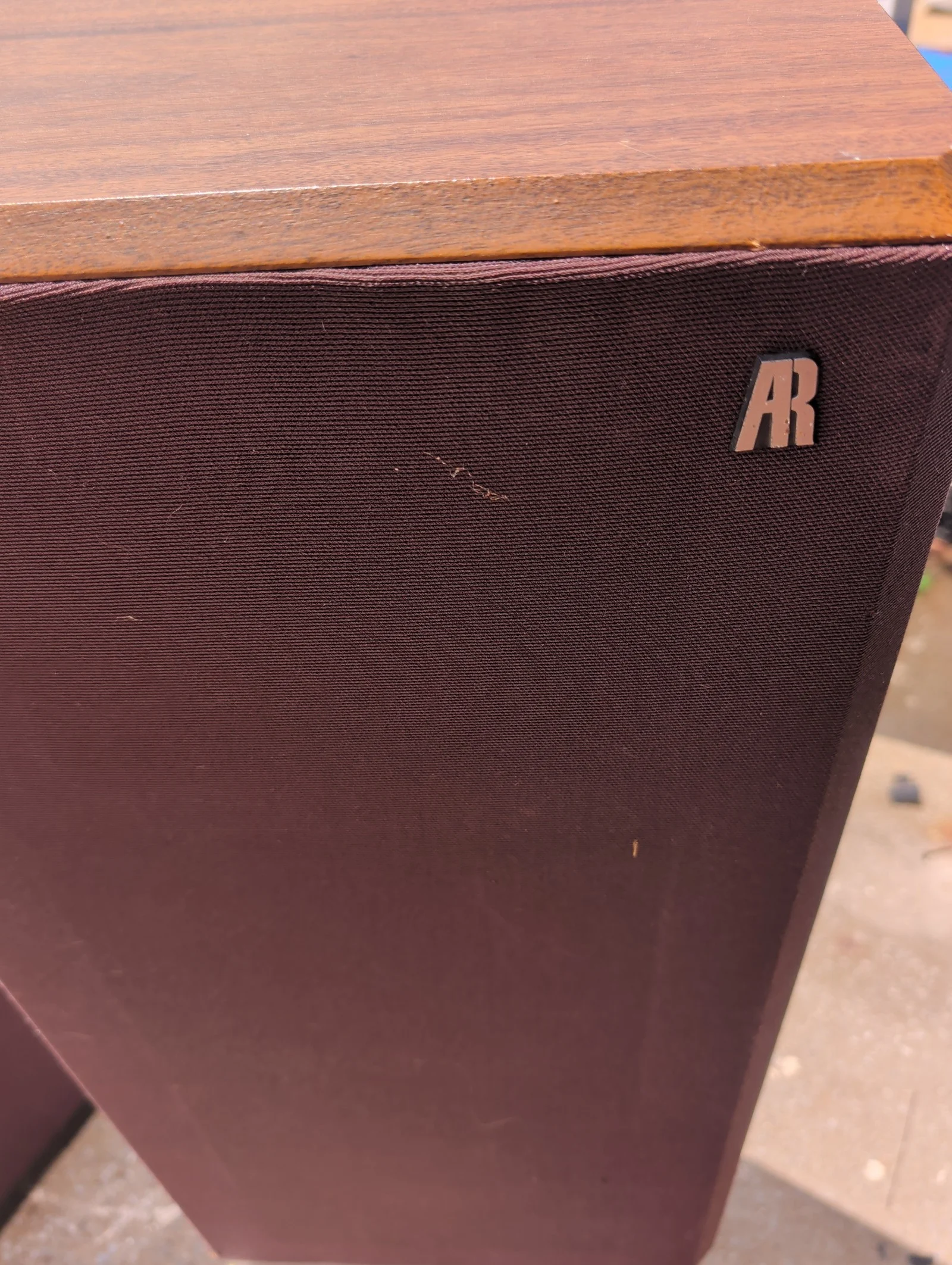 Vintage wooden Two Teledyne acoustic research 4CI3E