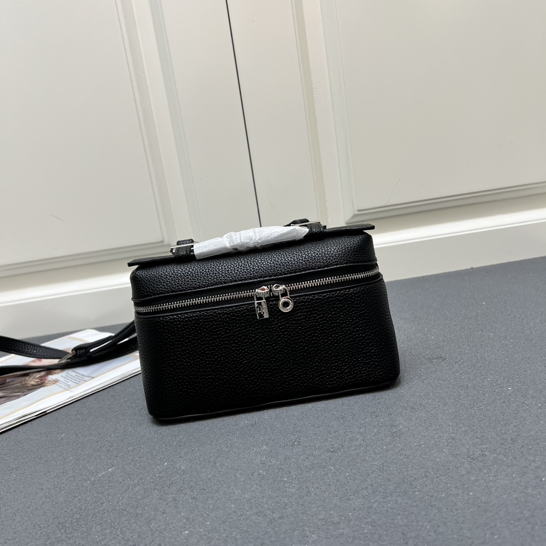 Loro Piana LP19 Bag