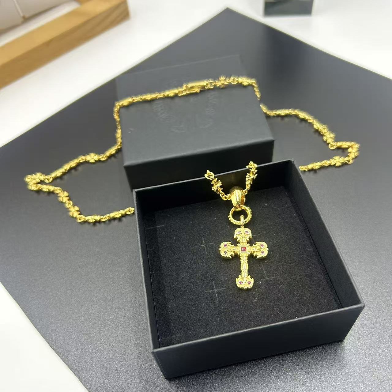 CHROME HEARTS 22K GOLD POWDER DIAMOND CROSS NECKLACE
