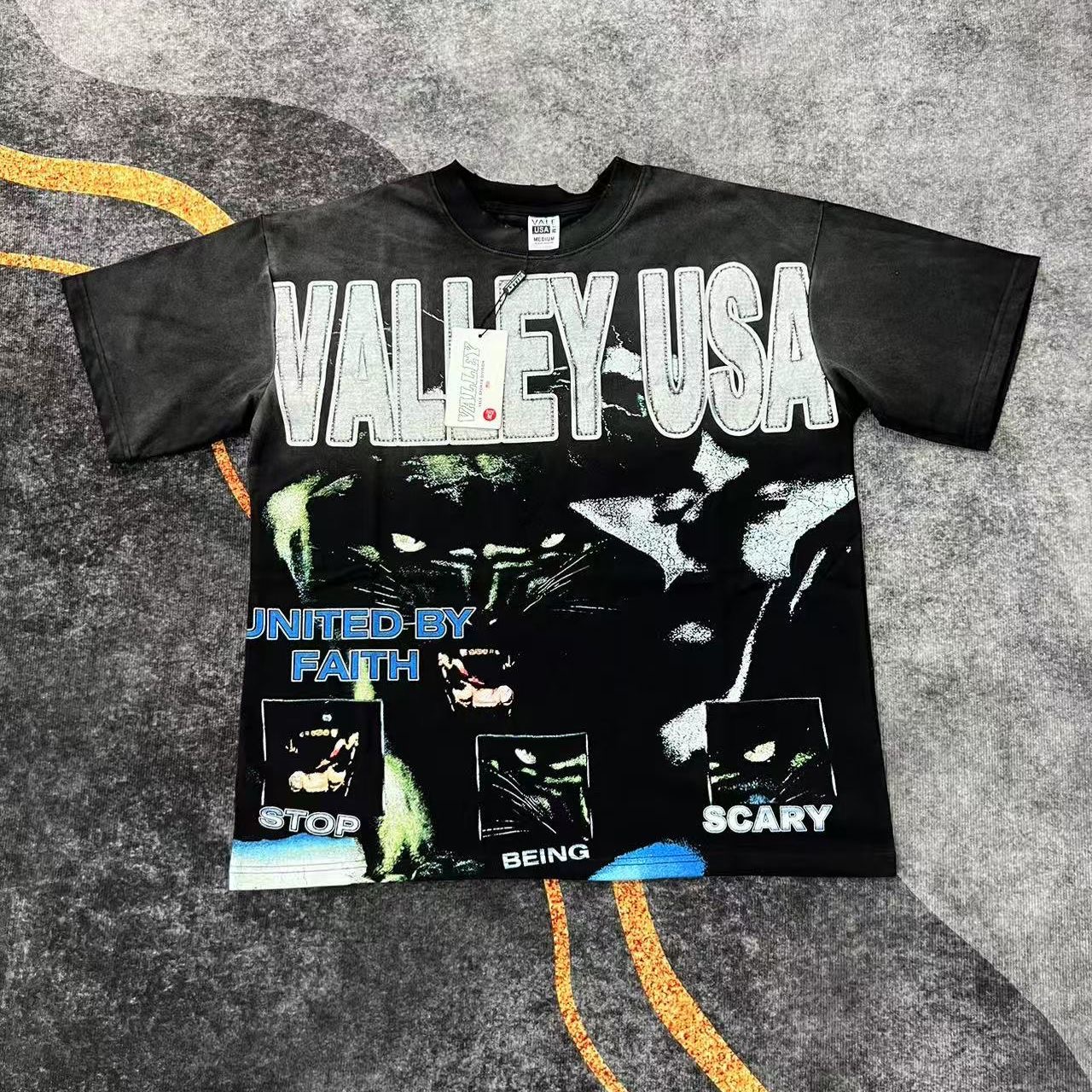 vale letter print washed tee