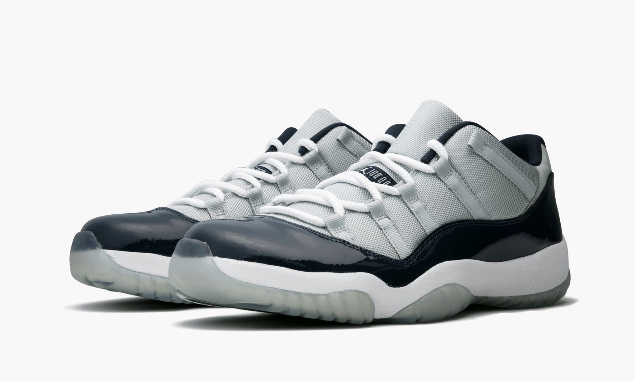 Air Jordan 11 Retro Low 