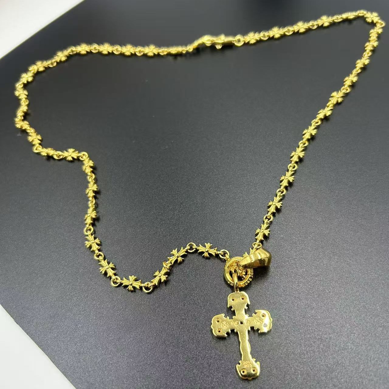 CHROME HEARTS 22K GOLD POWDER DIAMOND CROSS NECKLACE