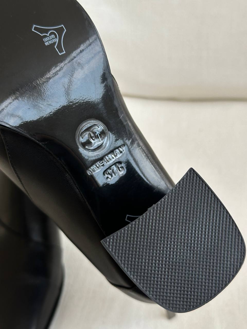 CHANEL Interlocking CC Logo Leather Block-Heel Ankle Boots