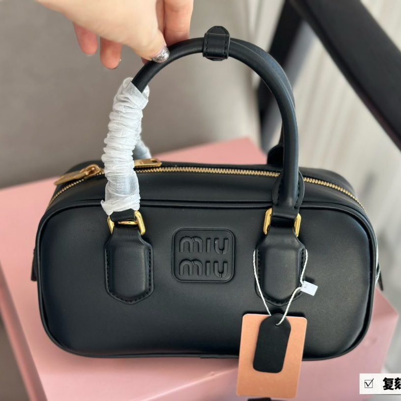 BEAU LEATHER BAG