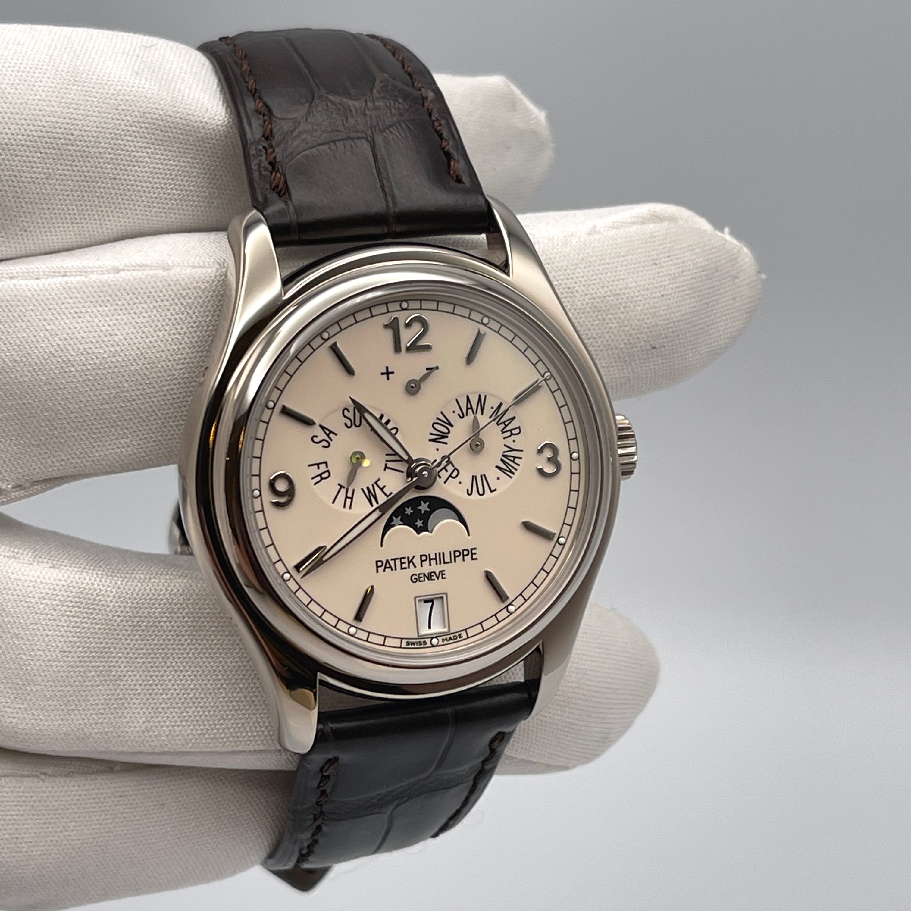 Patek Philippe Complications Moon Phases Annual Calendar 5146G-001【1:1 Replica】